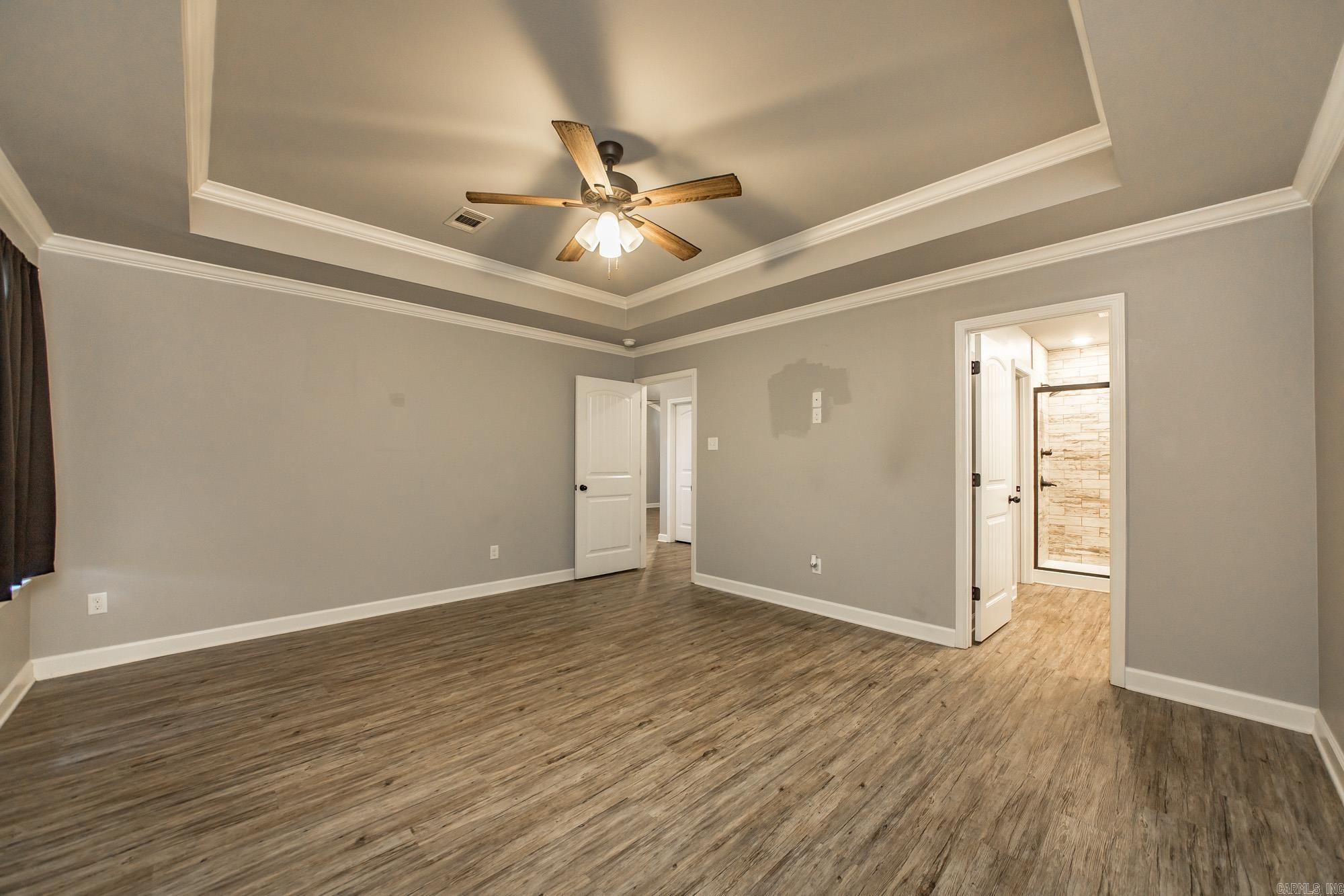 DEERFIELD ESTATES - Residential