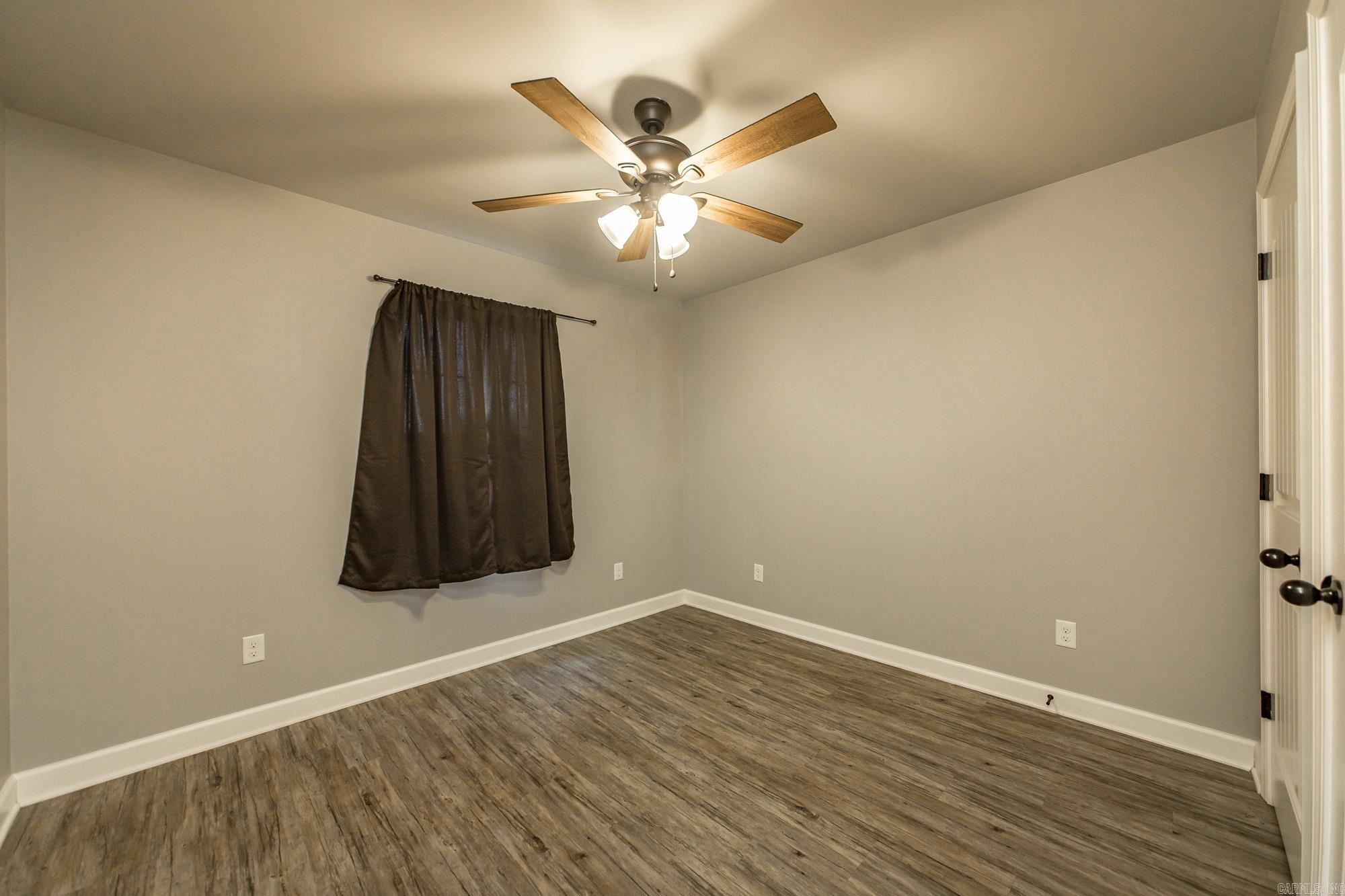 DEERFIELD ESTATES - Residential