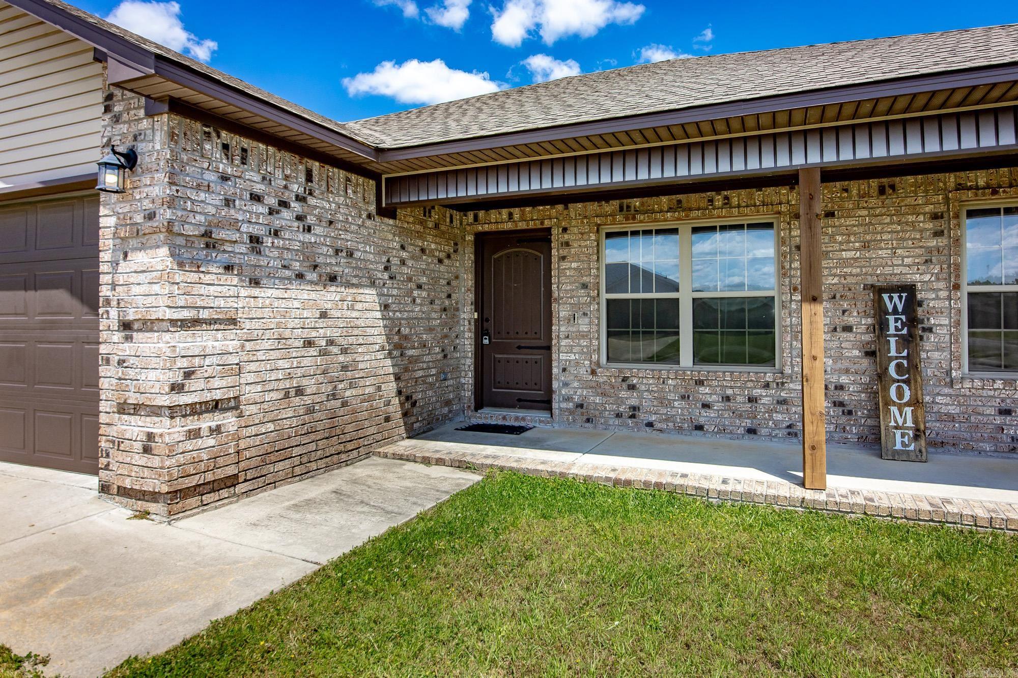 DEERFIELD ESTATES - Residential