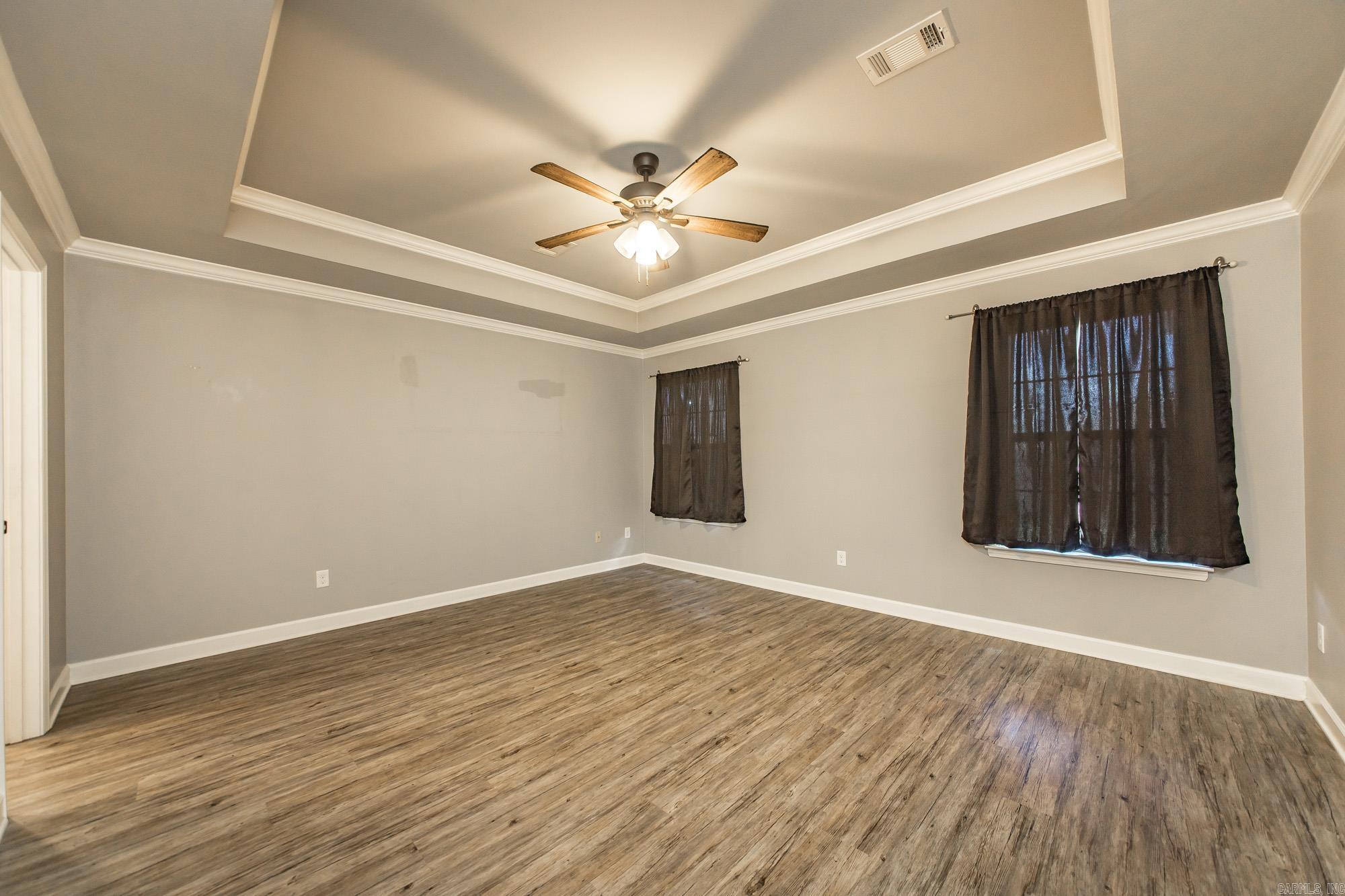 DEERFIELD ESTATES - Residential