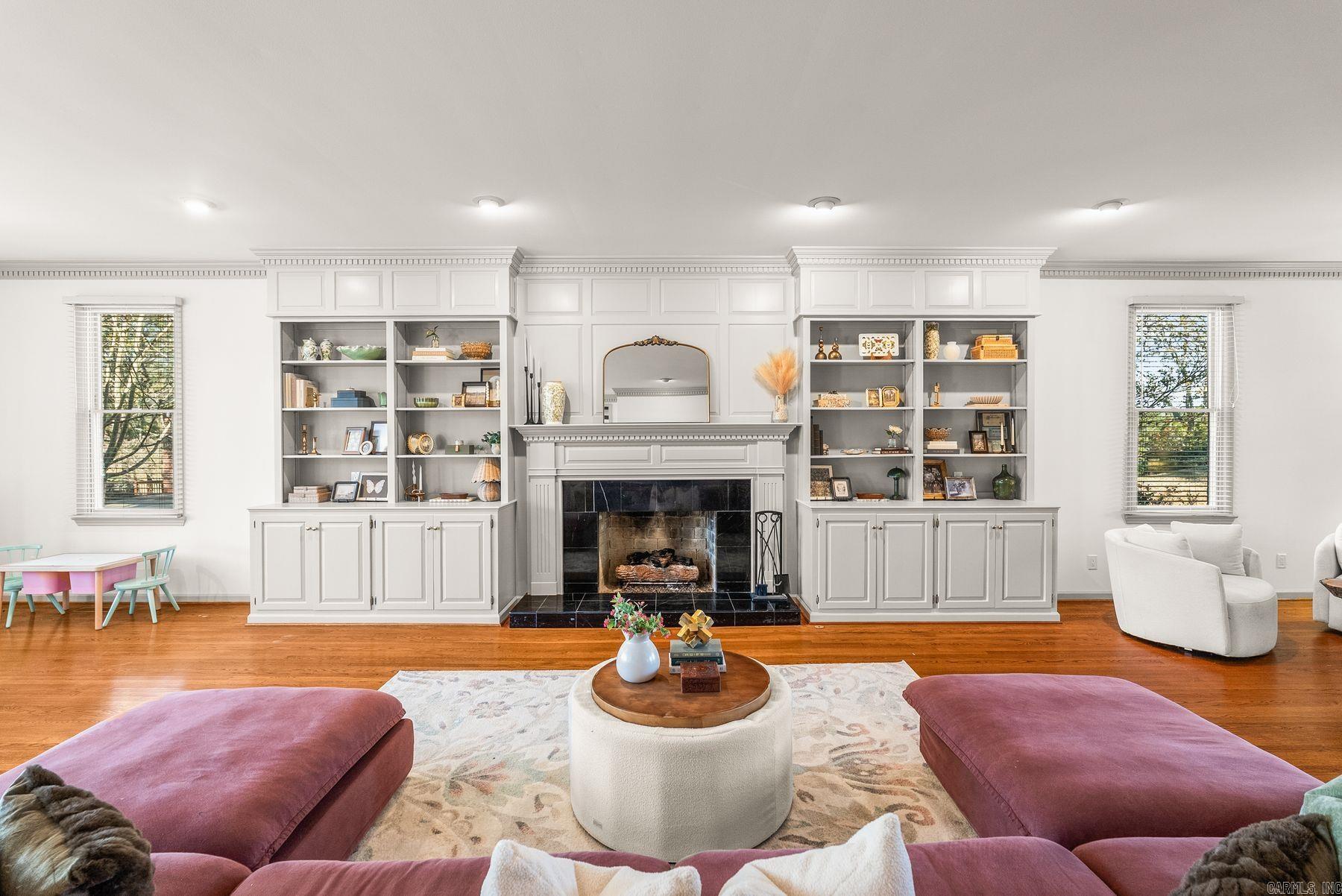 PLEASANT VALLEY - Residential