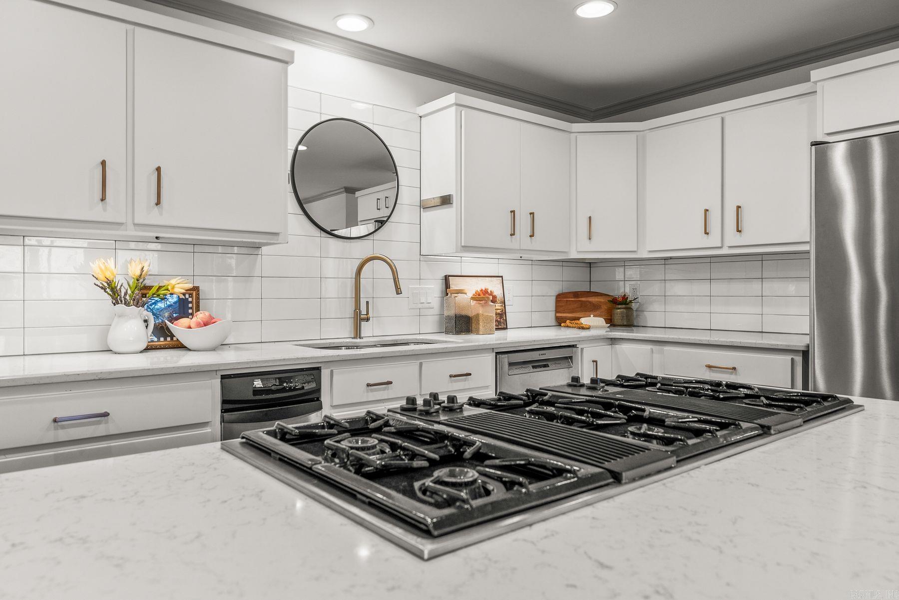 PLEASANT VALLEY - Residential