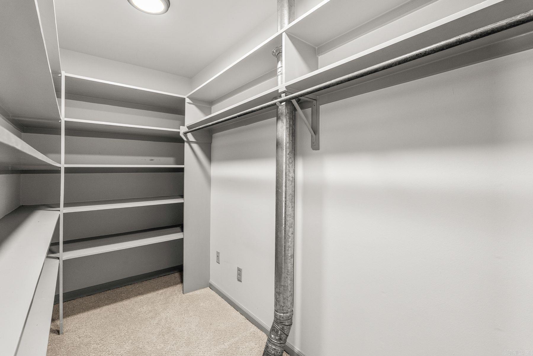 PLEASANT VALLEY - Residential