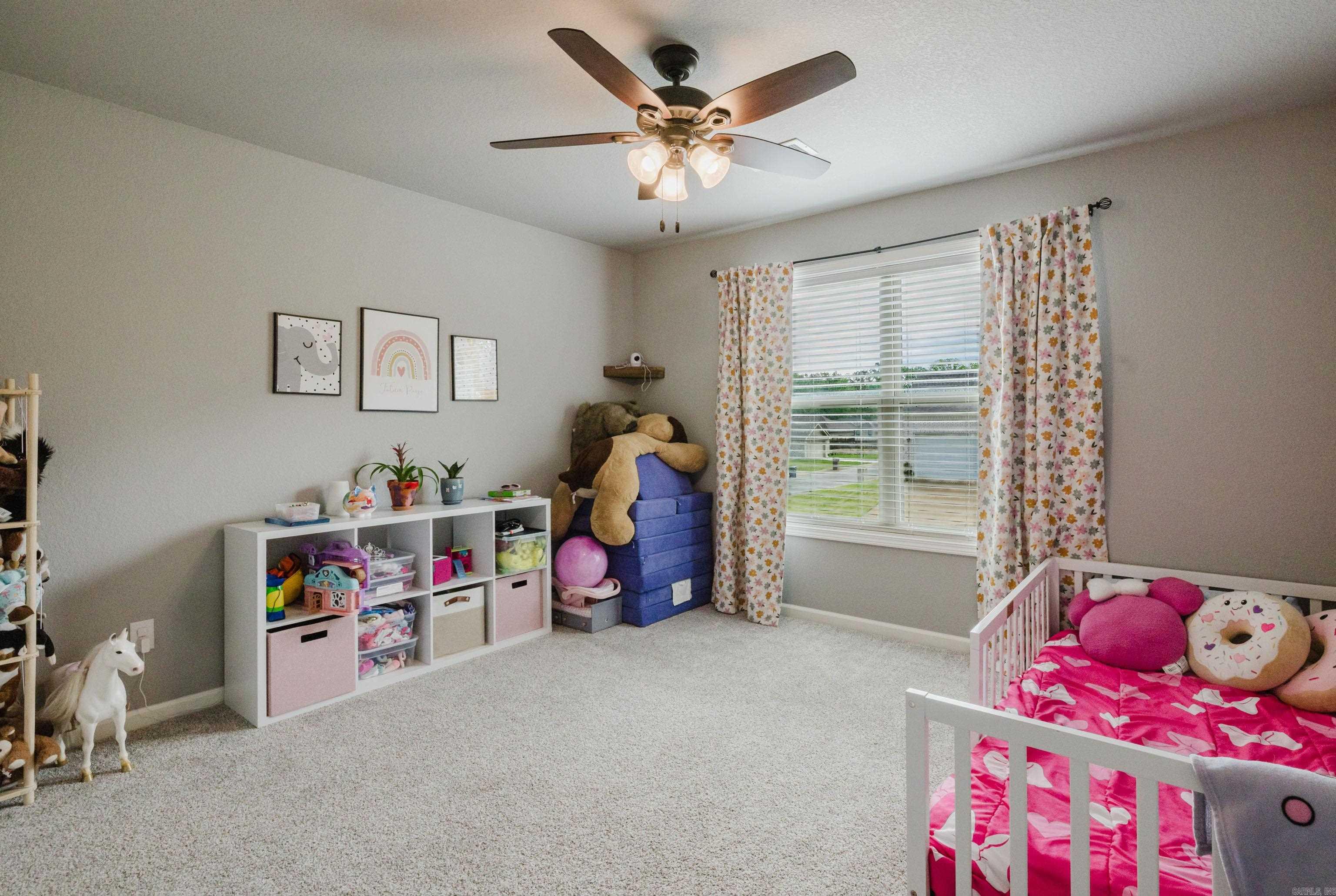 CYPRESS VALLEY - Residential