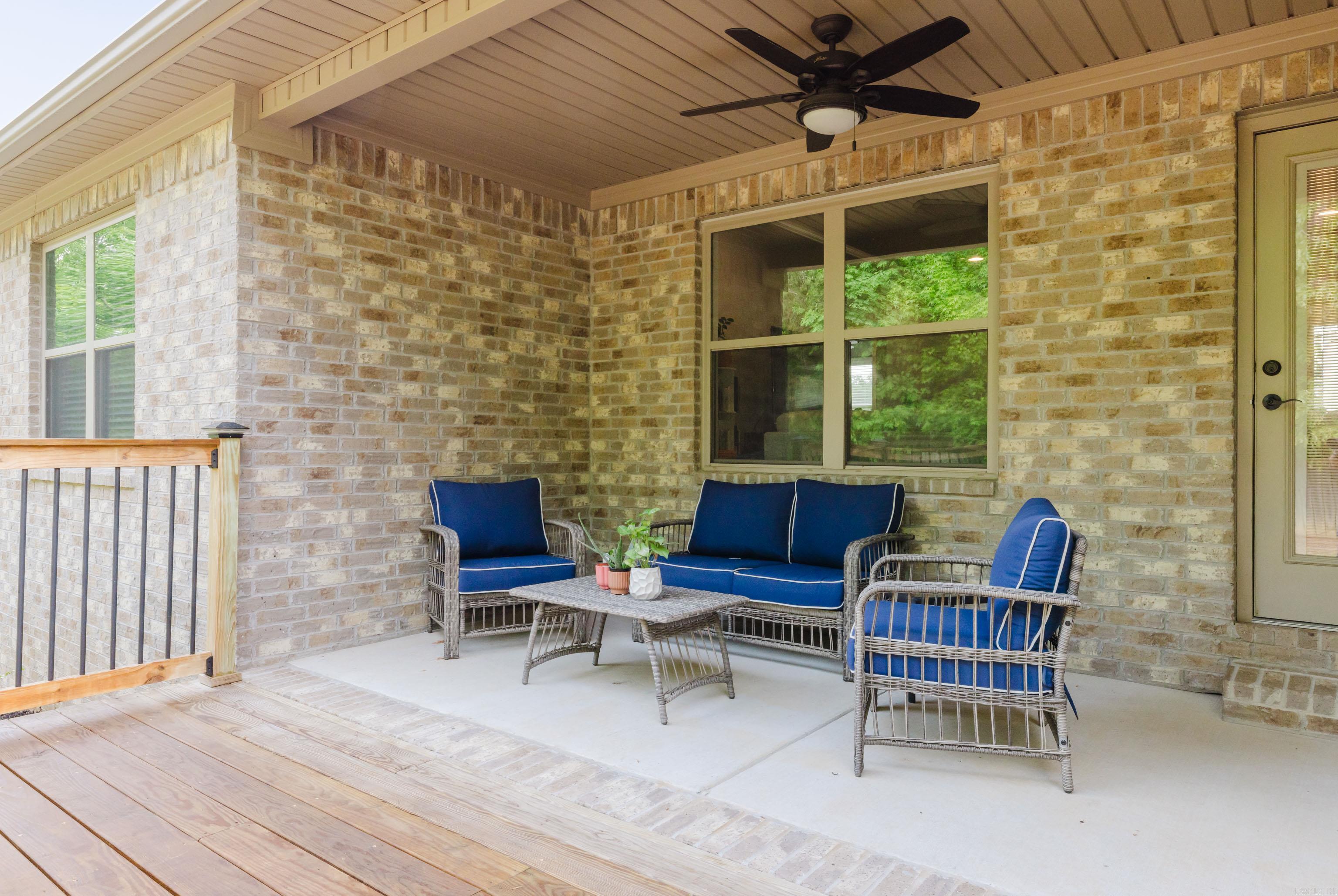 CYPRESS VALLEY - Residential