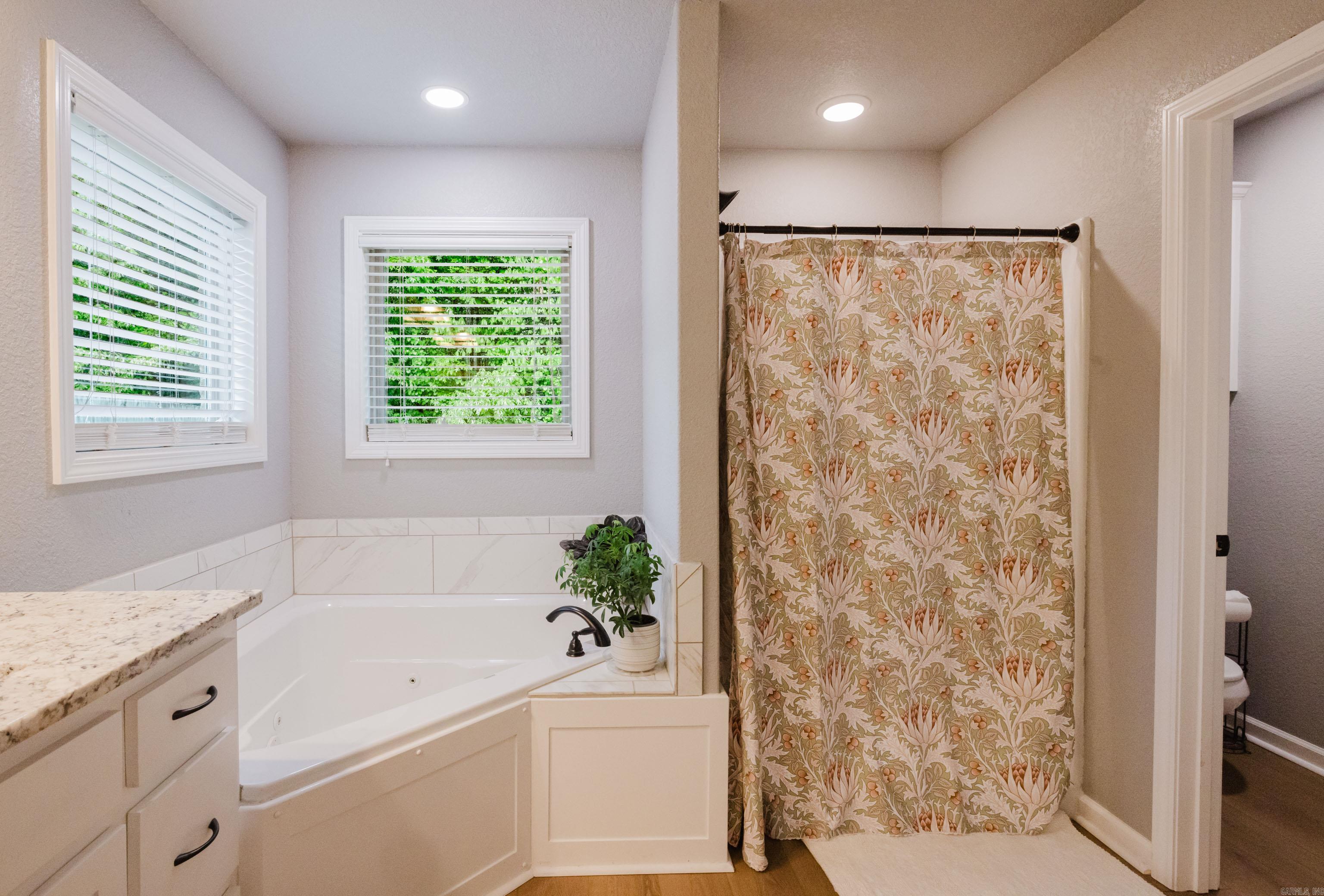 CYPRESS VALLEY - Residential