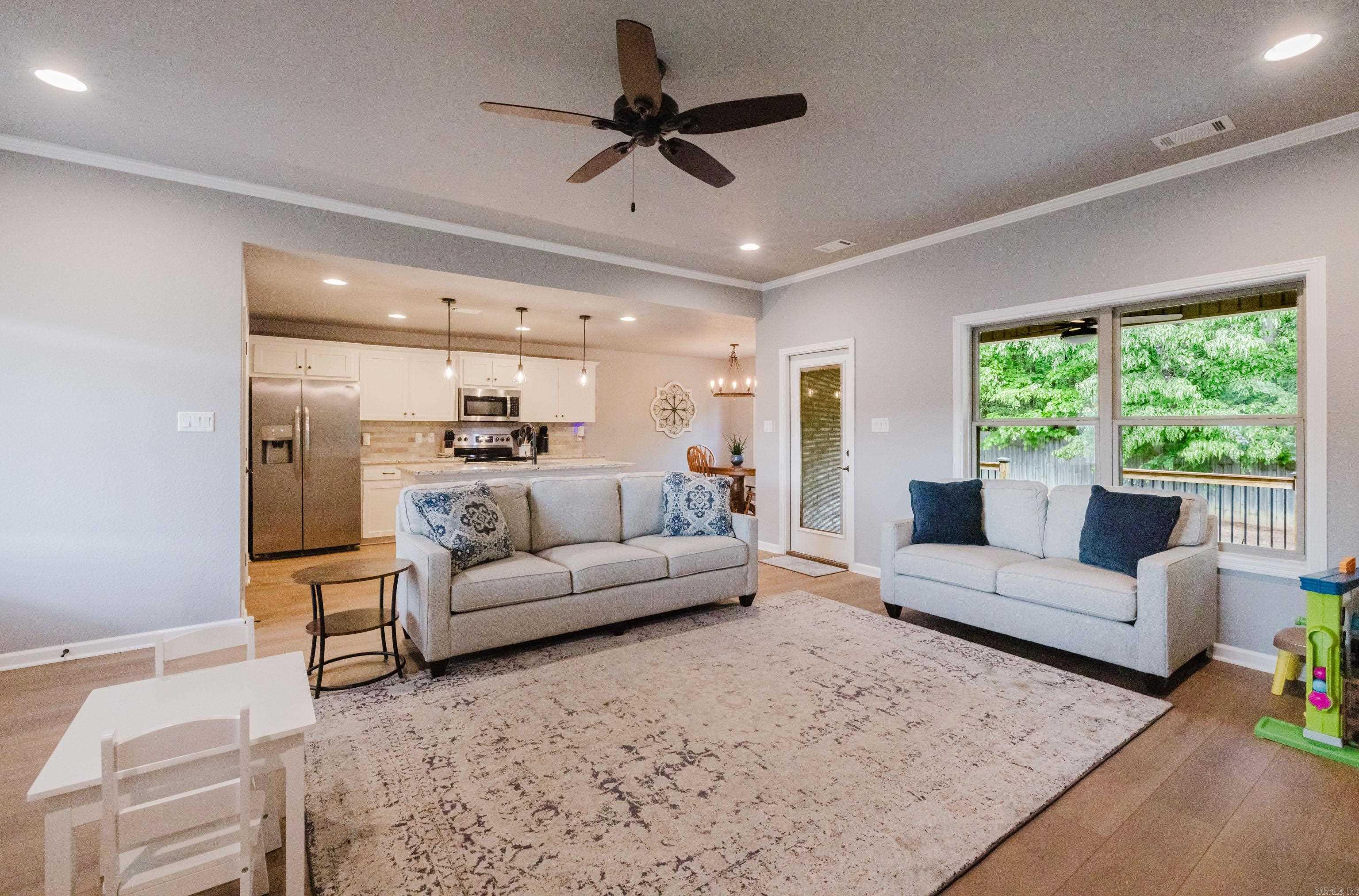 CYPRESS VALLEY - Residential