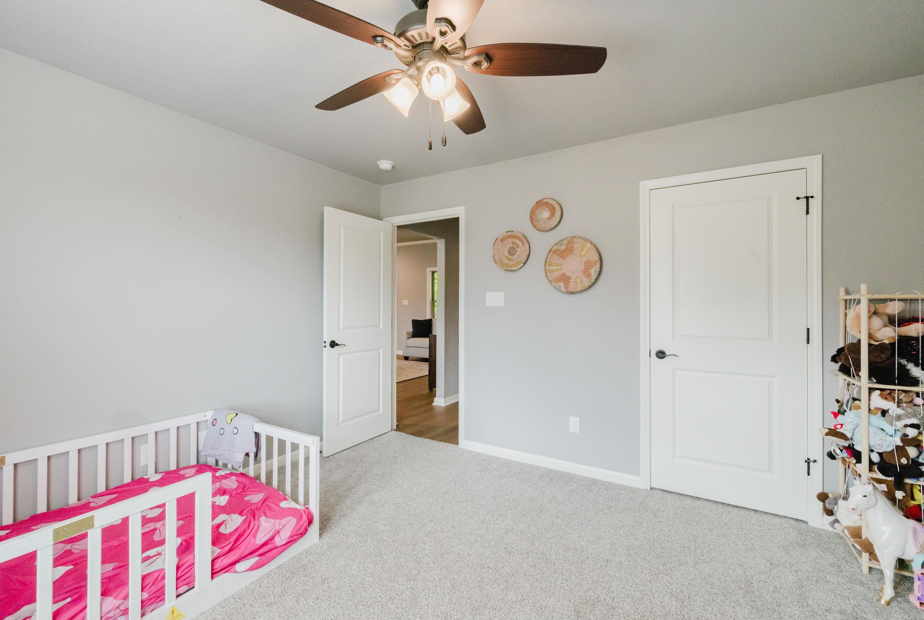 CYPRESS VALLEY - Residential