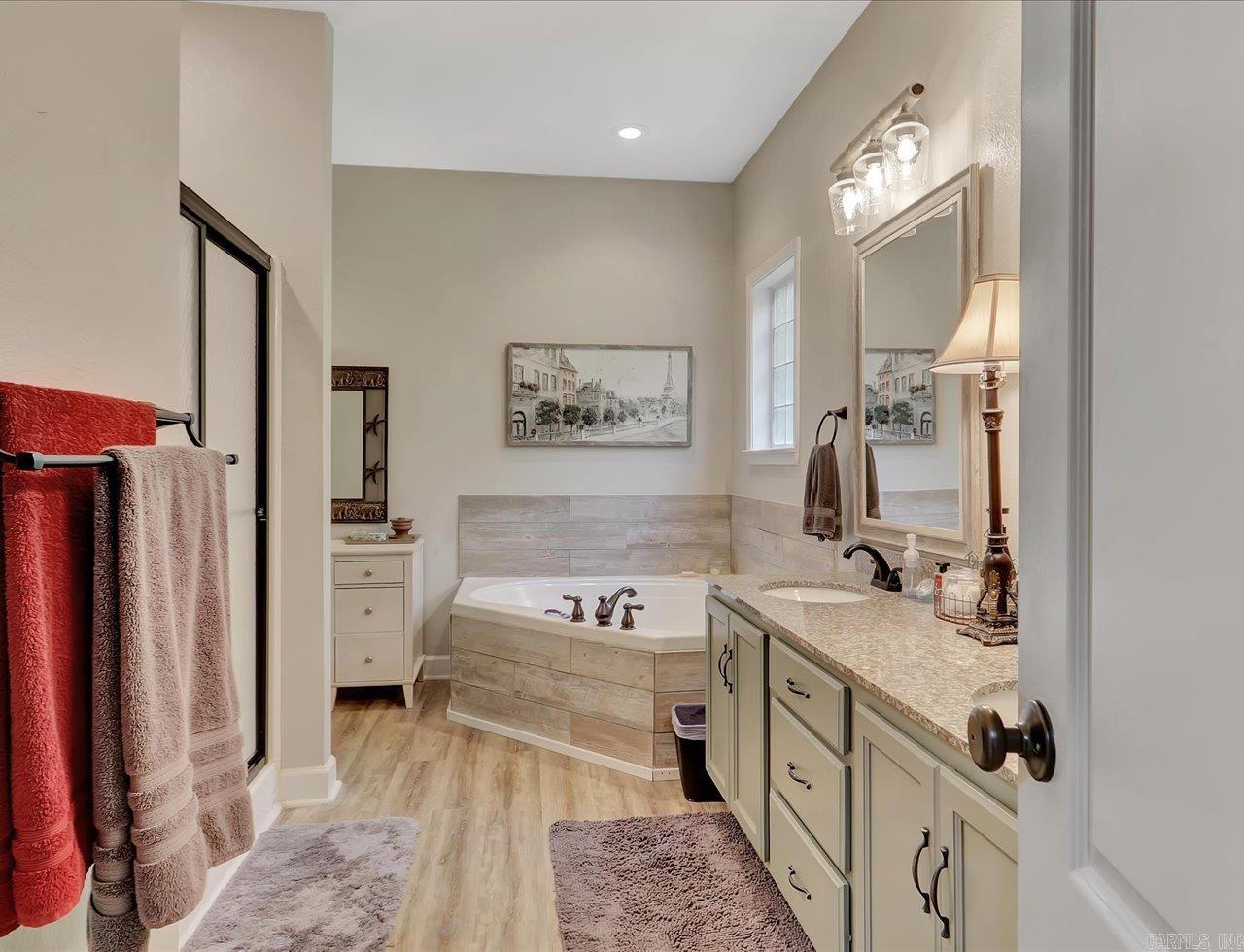 DIAMONDHEAD - Residential