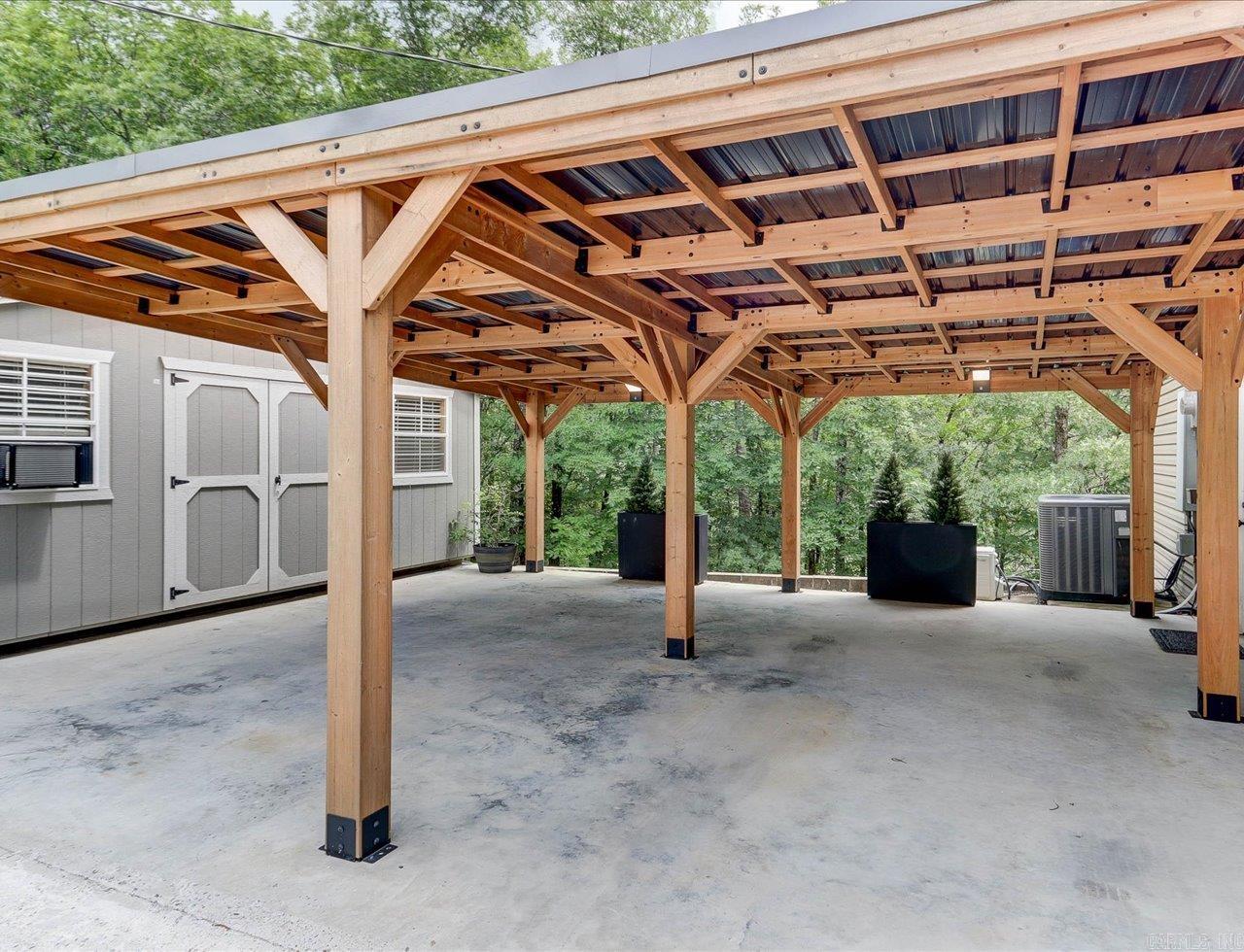 DIAMONDHEAD - Residential