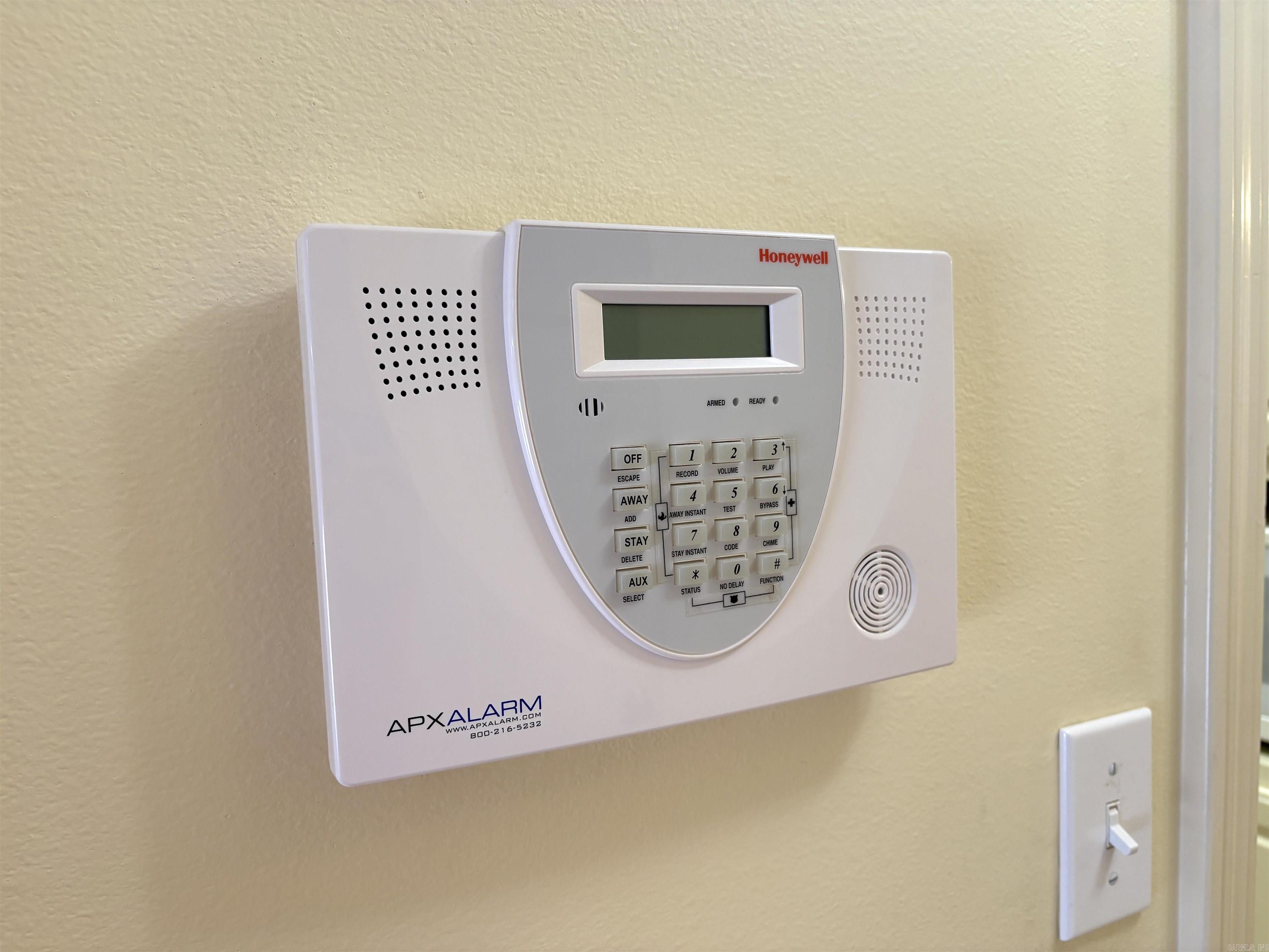 SKYLINE MEADOWS - Residential