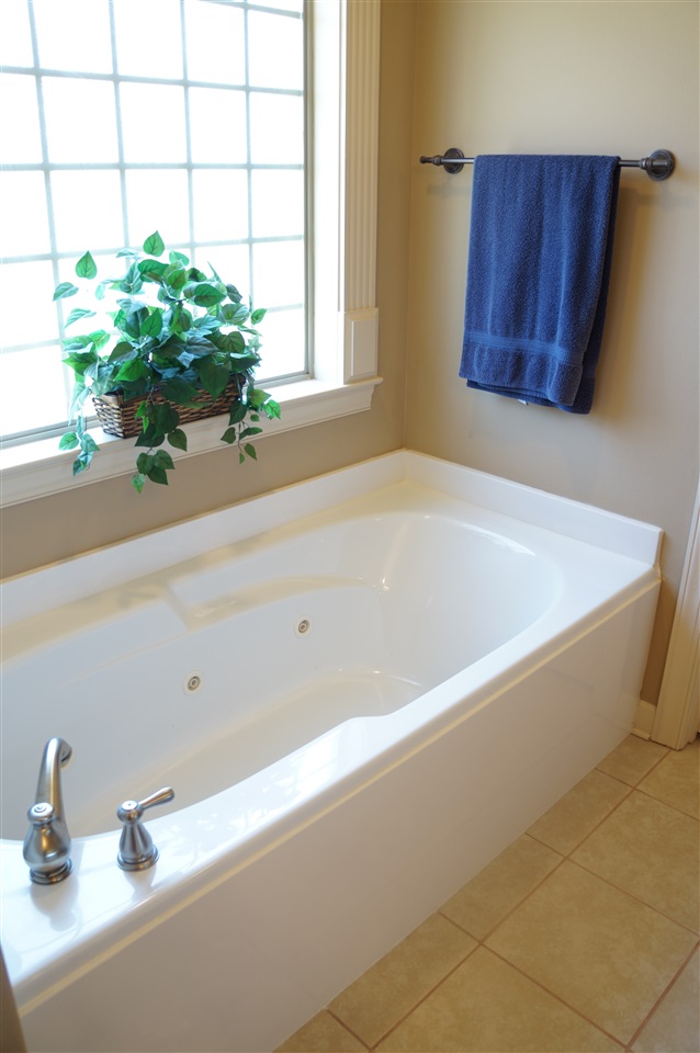 COUNTRY CLUB OF ARK THE - Residential