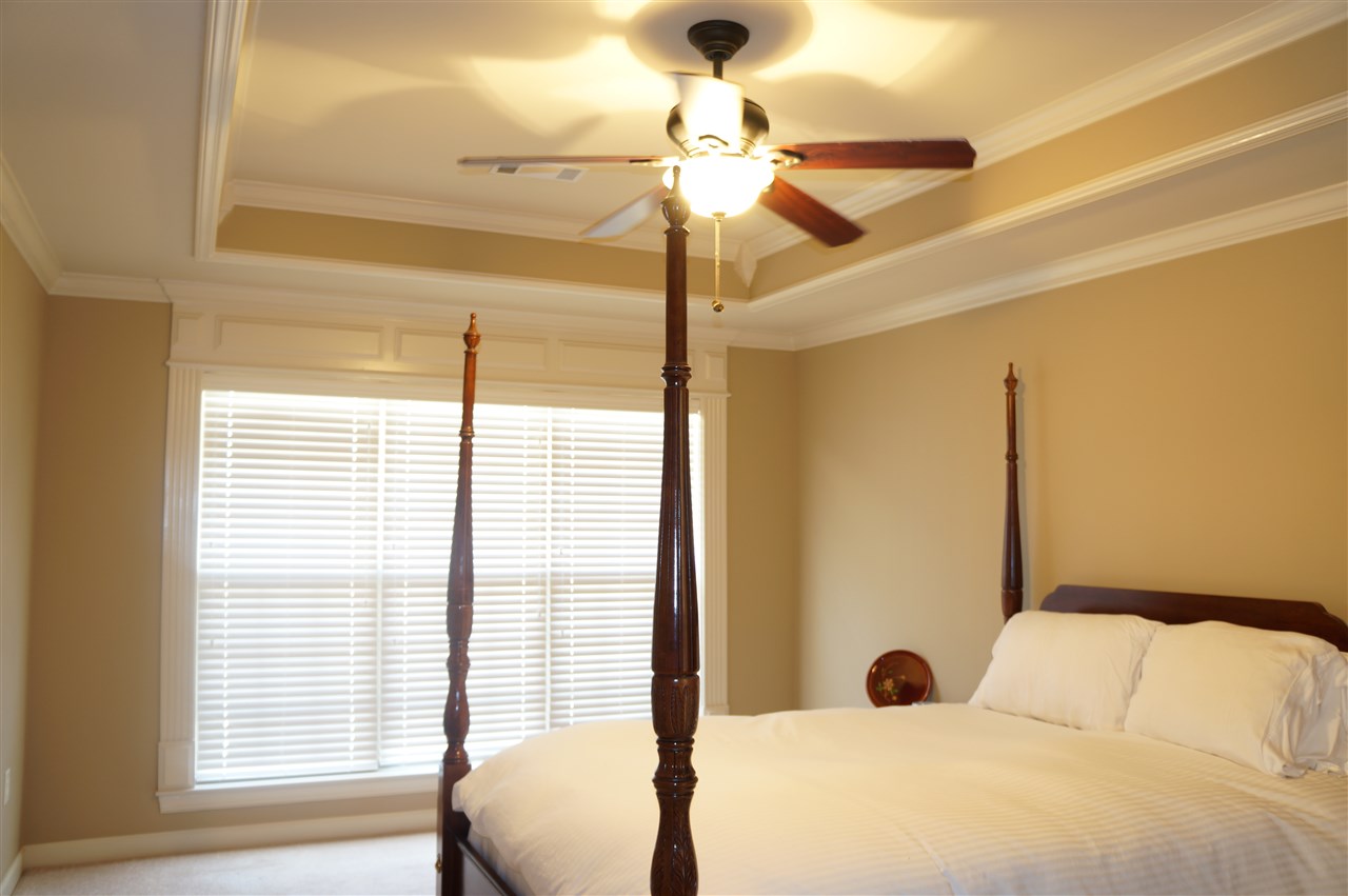 COUNTRY CLUB OF ARK THE - Residential