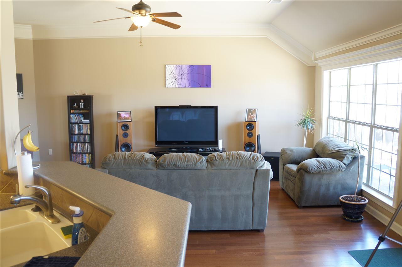 COUNTRY CLUB OF ARK THE - Residential