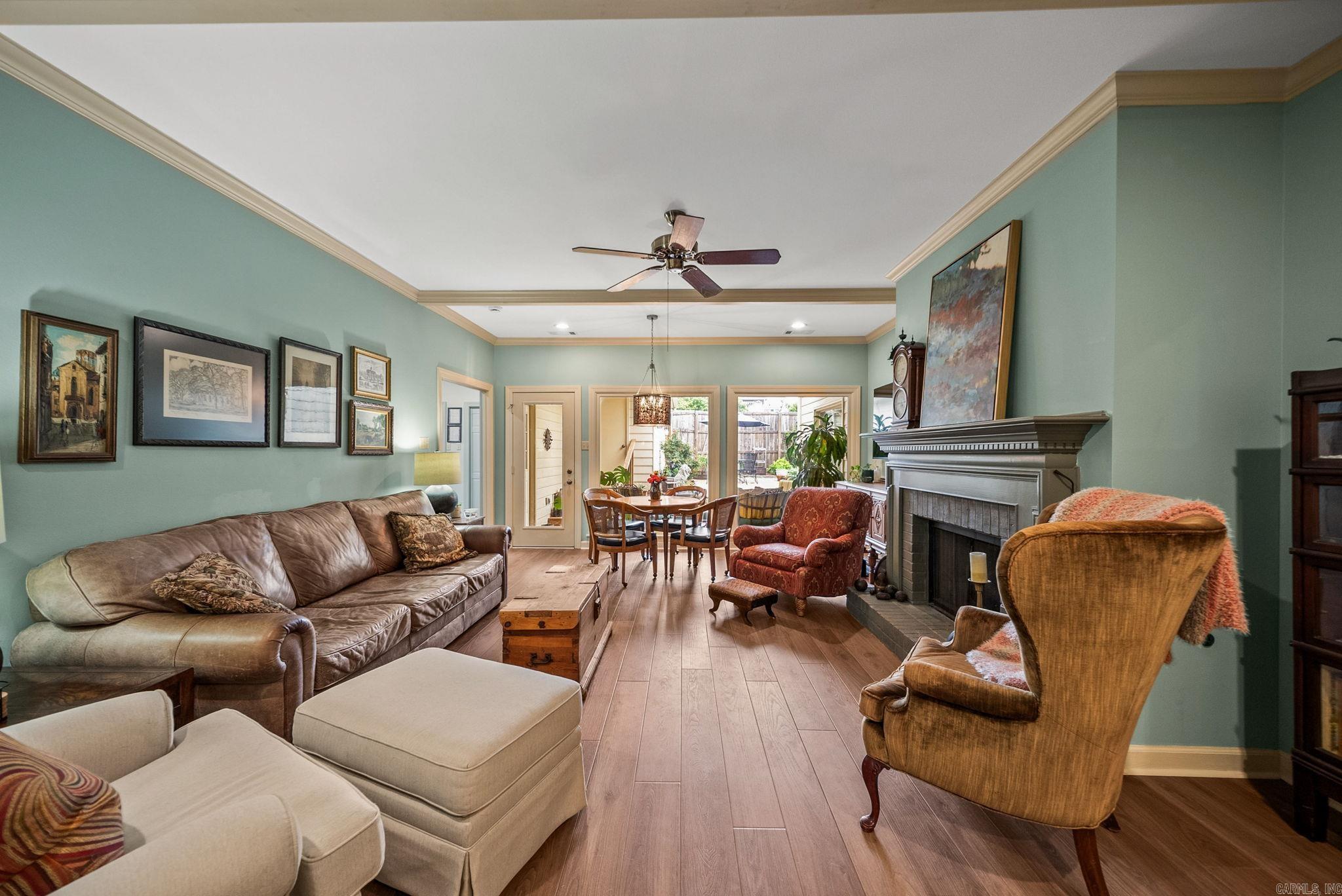 OAK HILL - Residential