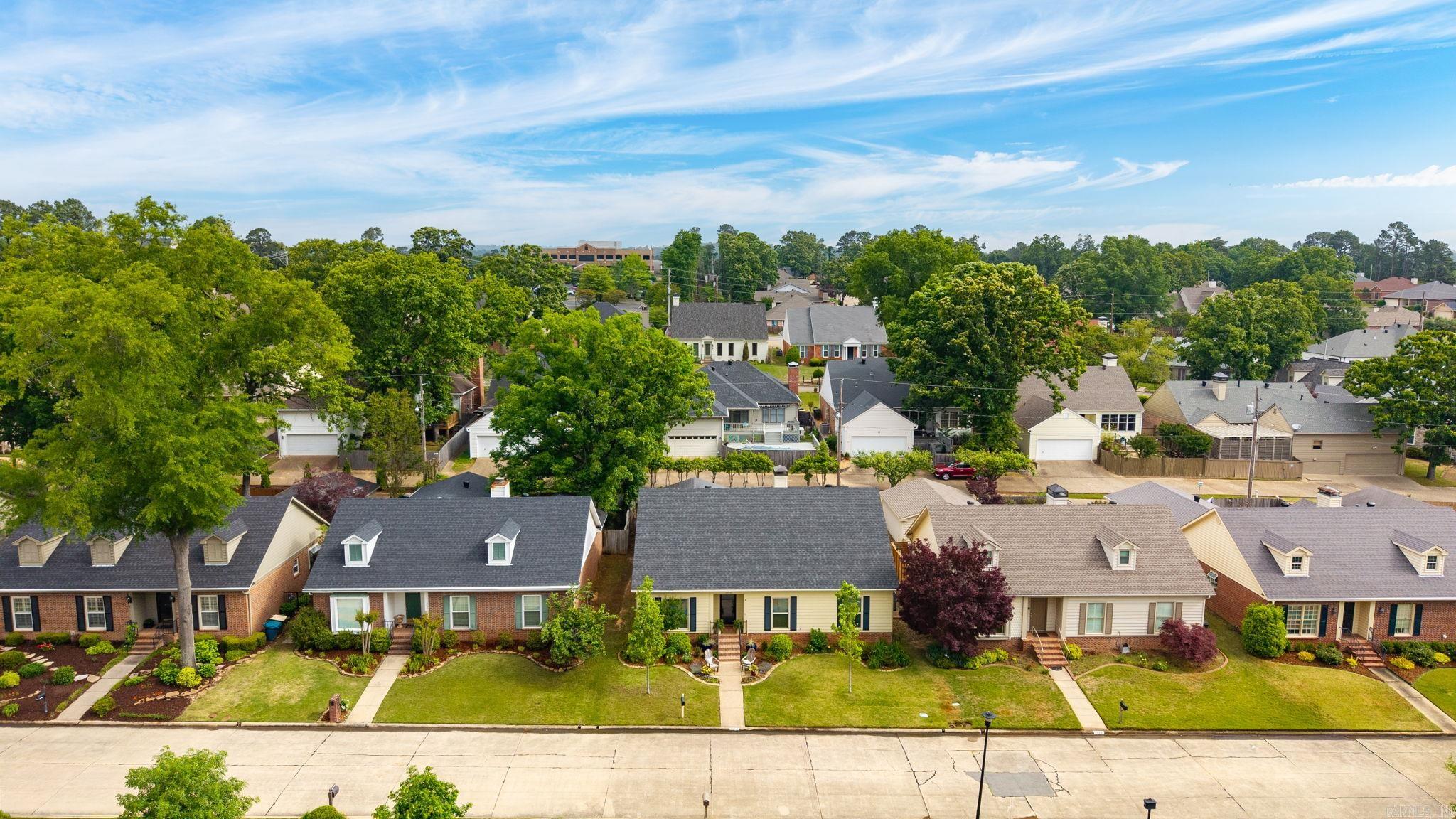 OAK HILL - Residential