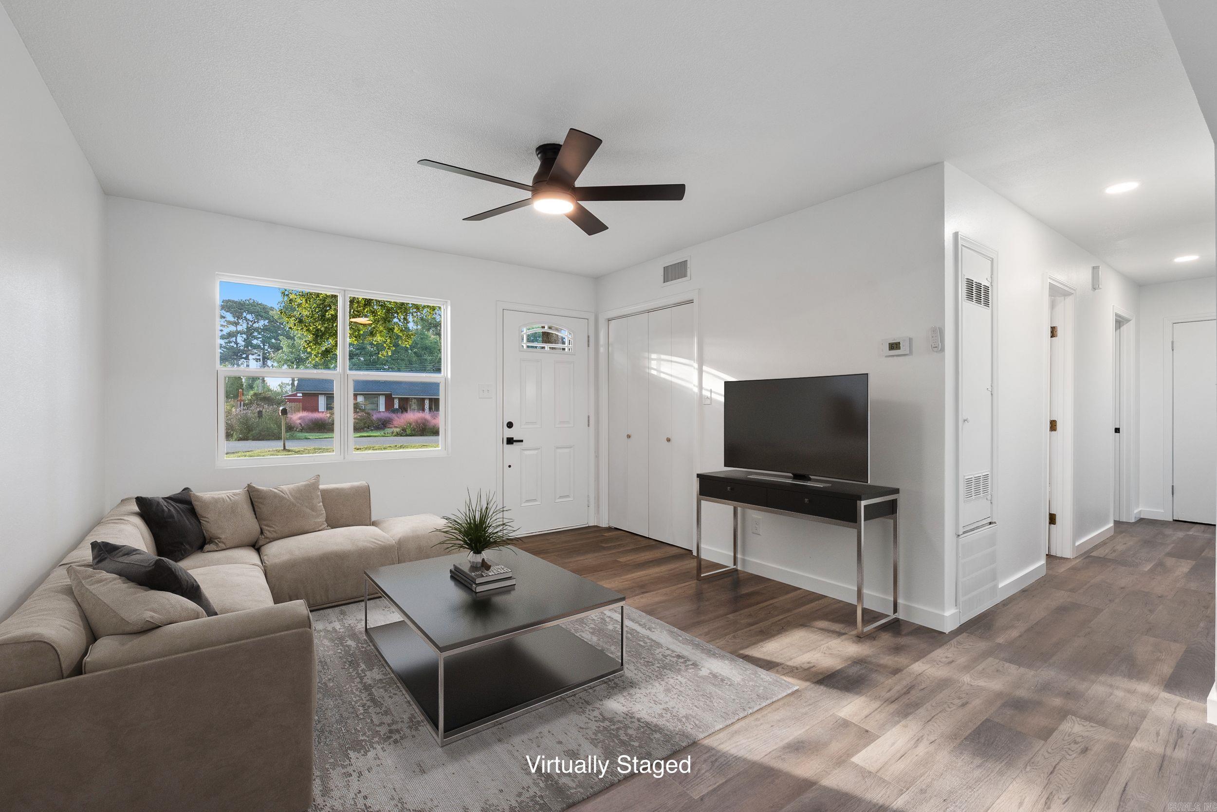 Holiday Terrace - Residential