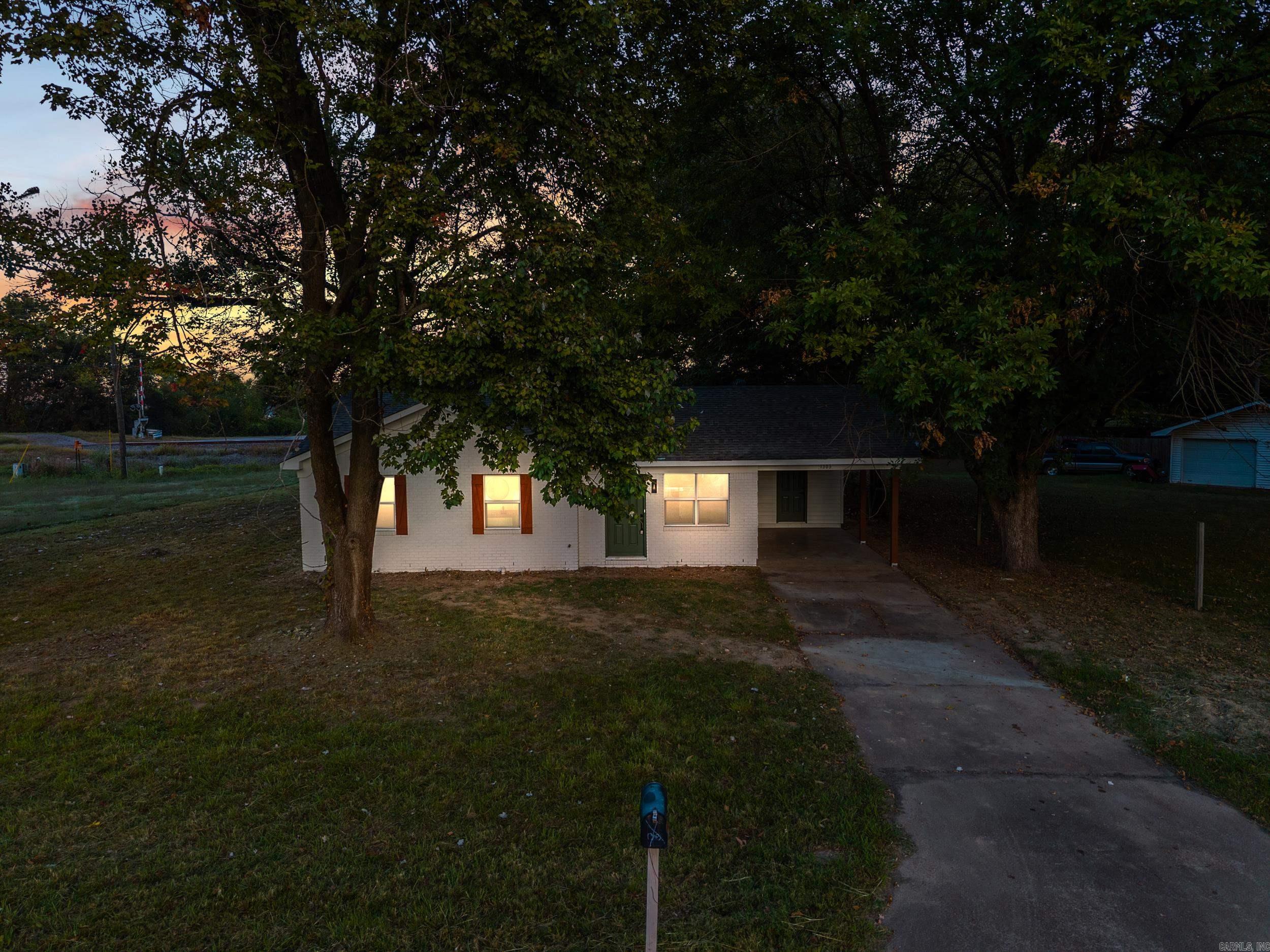 Holiday Terrace - Residential