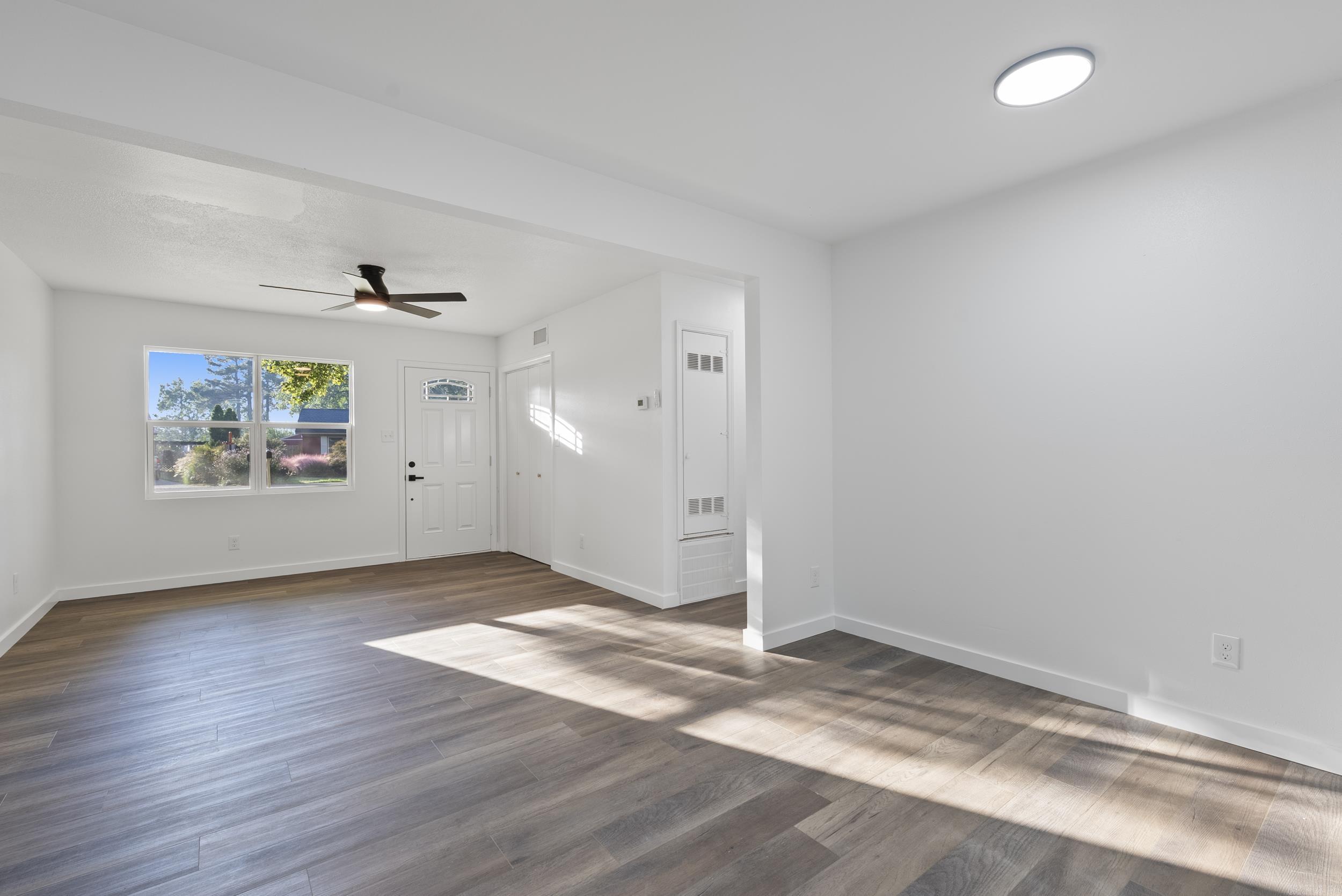 Holiday Terrace - Residential