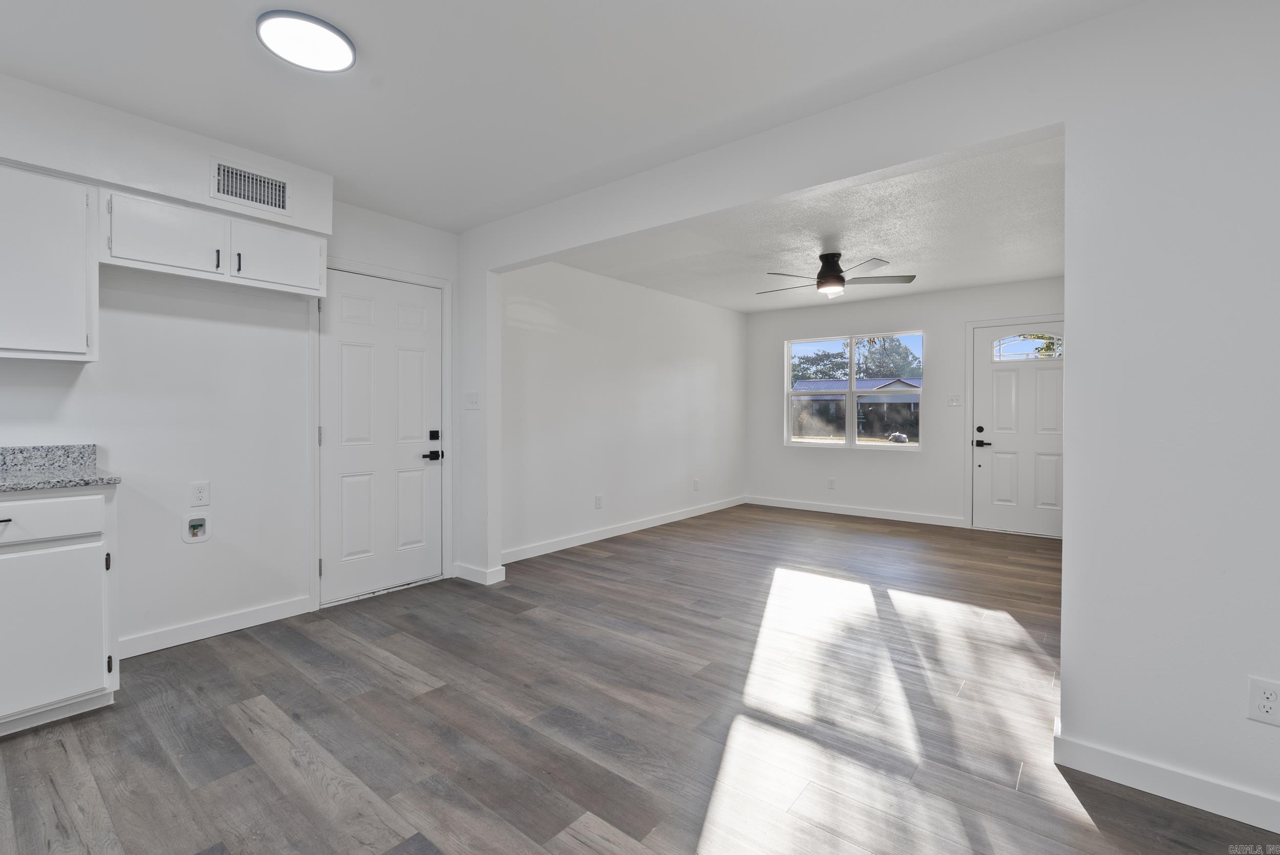 Holiday Terrace - Residential