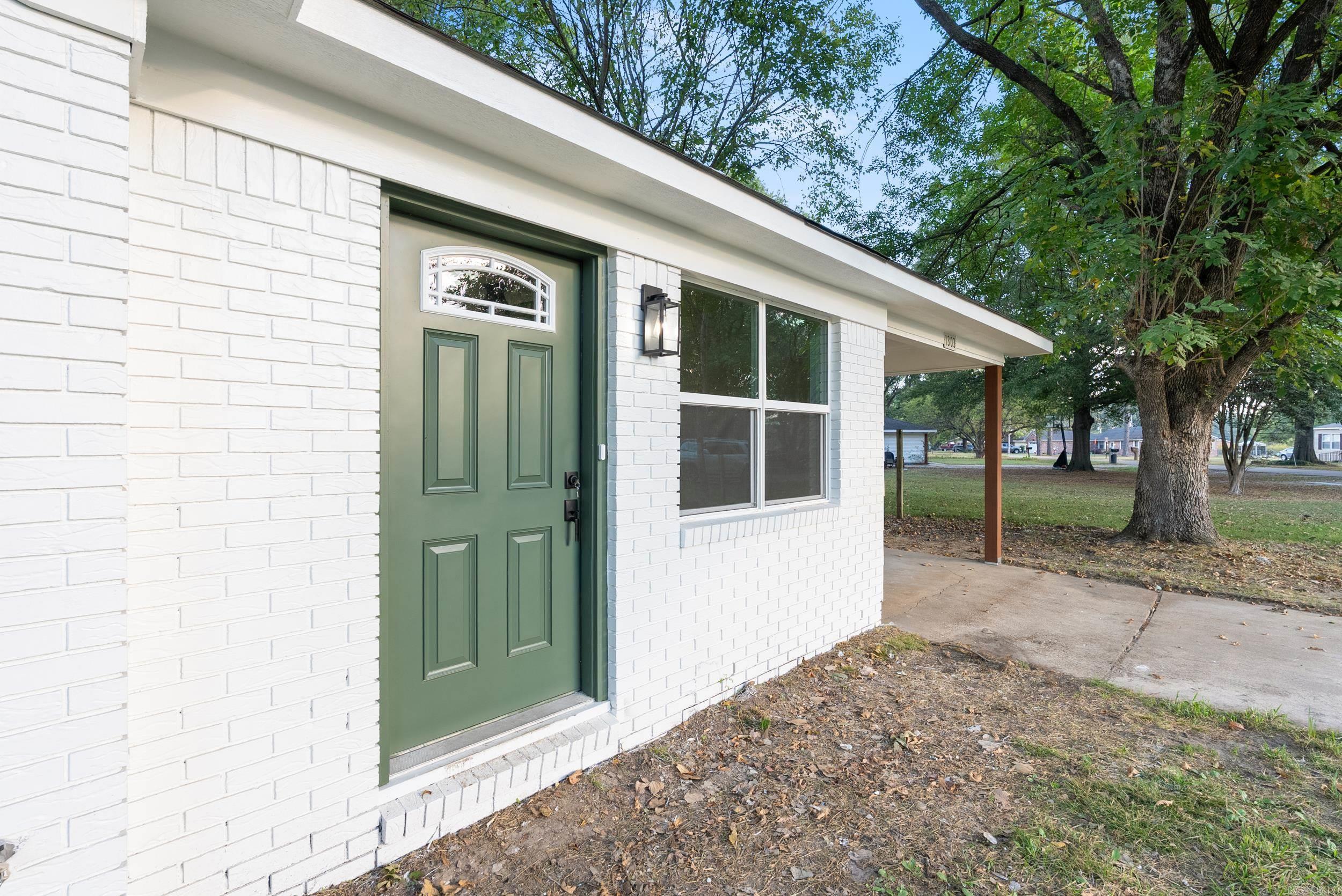 Holiday Terrace - Residential