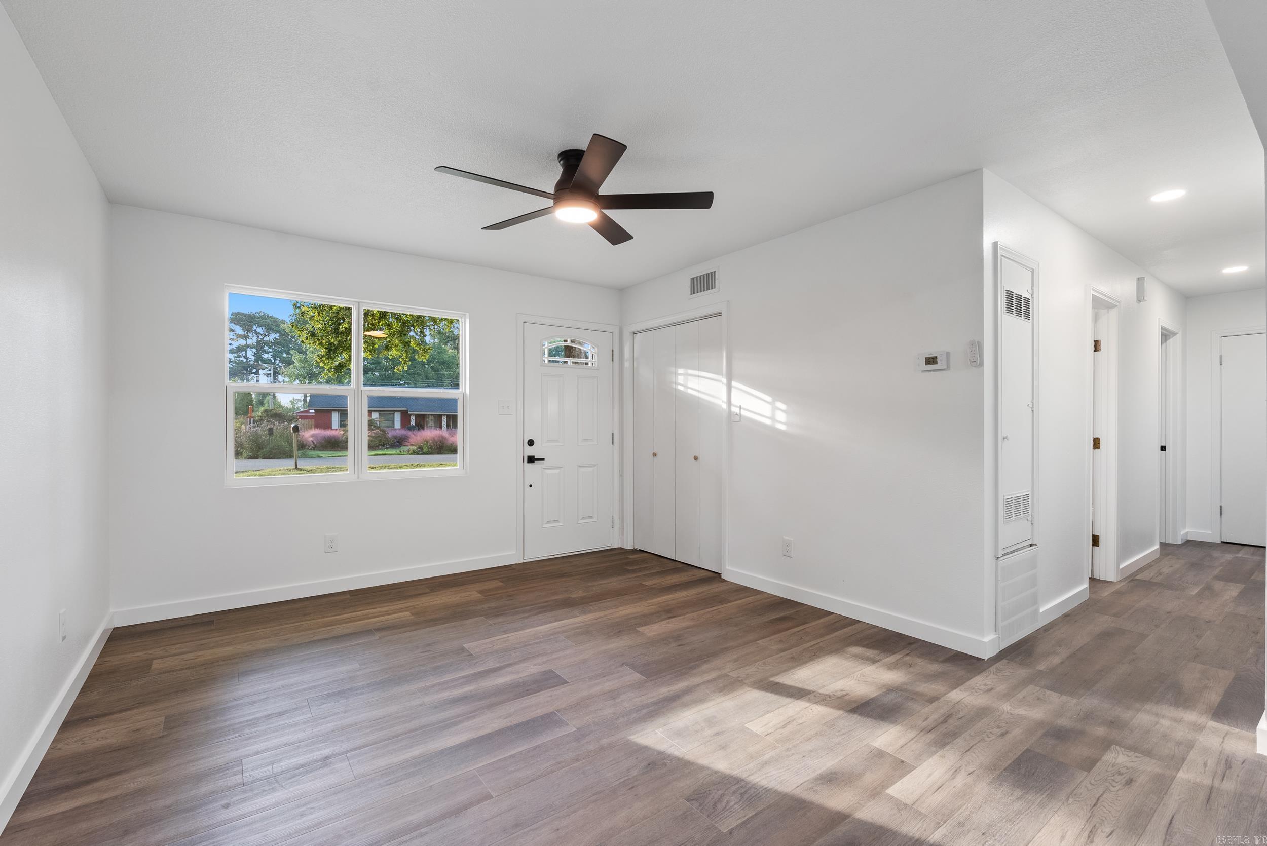 Holiday Terrace - Residential