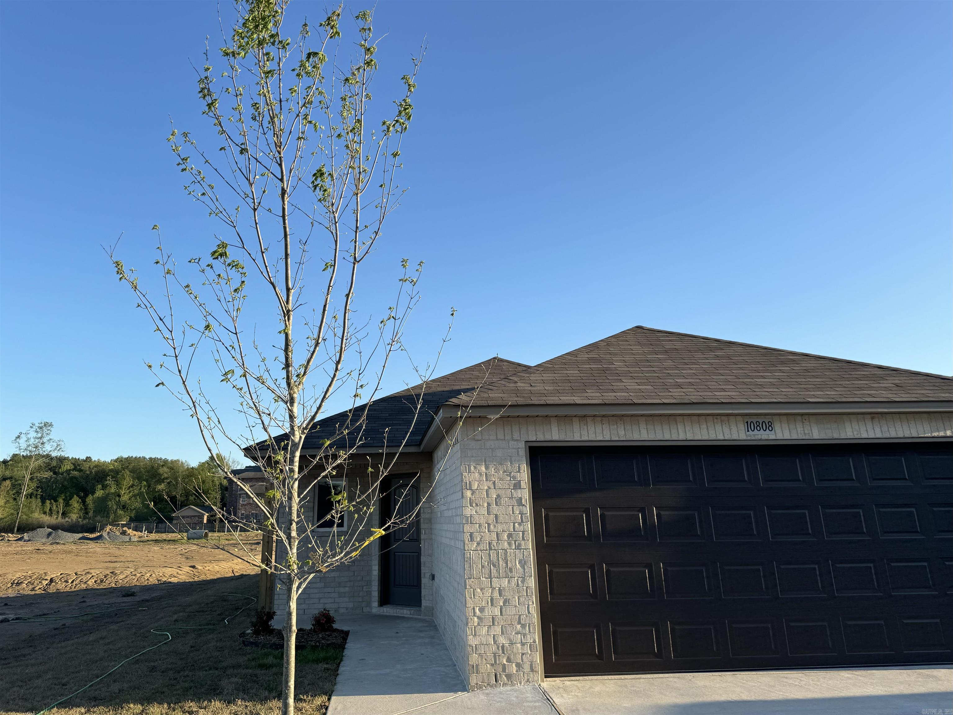 COUNTRY CLUB OF ARK THE - Residential