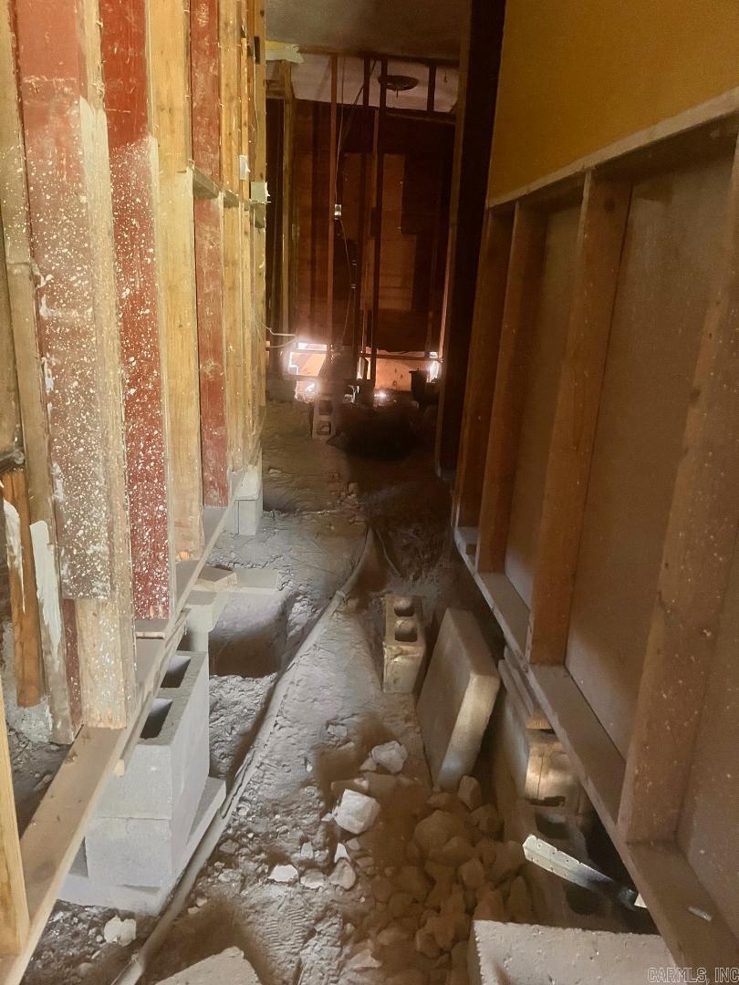 FORREST HILLS - Residential