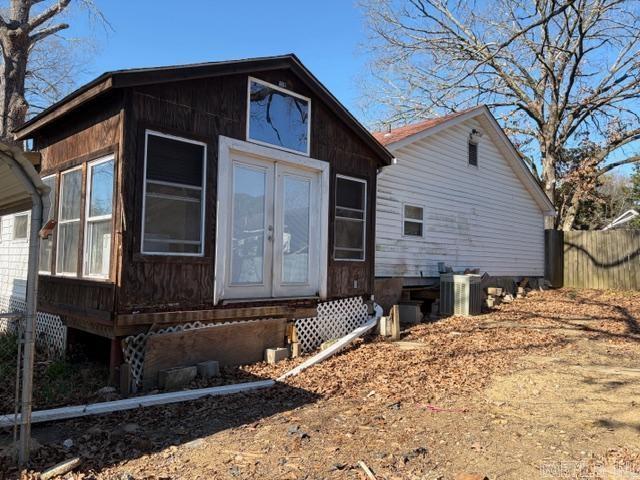 FORREST HILLS - Residential