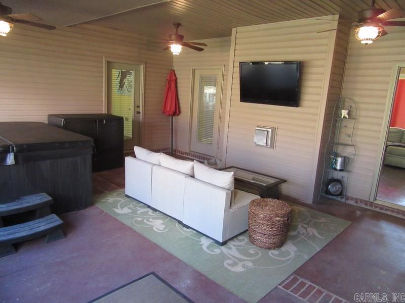 THE VILLAGES OF WELLINGTON - Residential