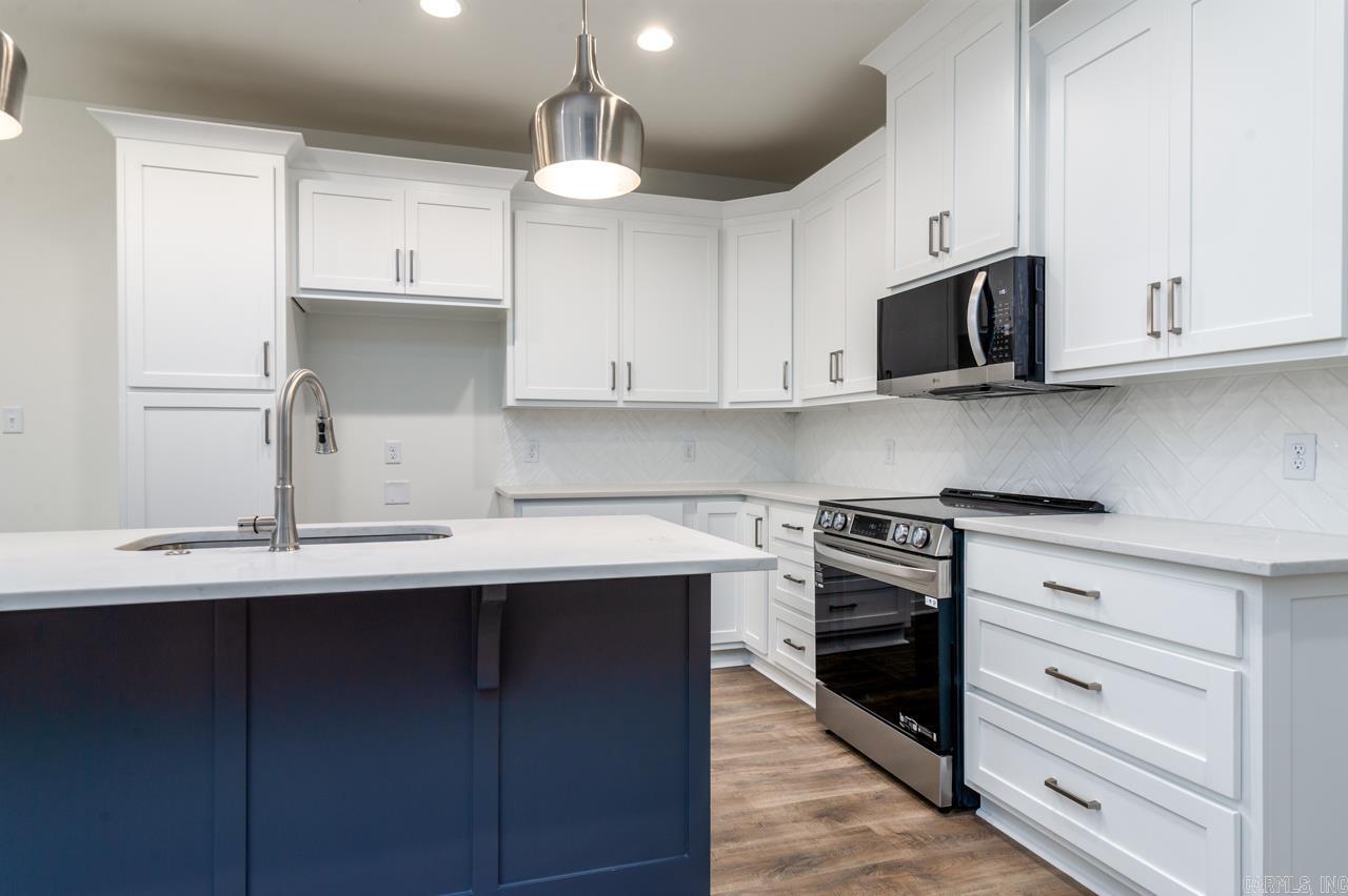 LEWIS COVE - Residential