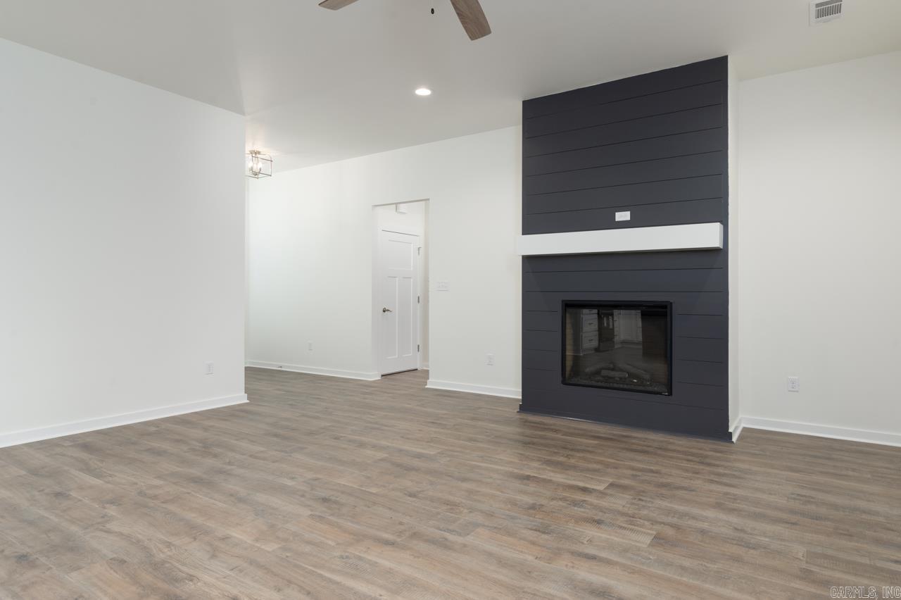 LEWIS COVE - Residential