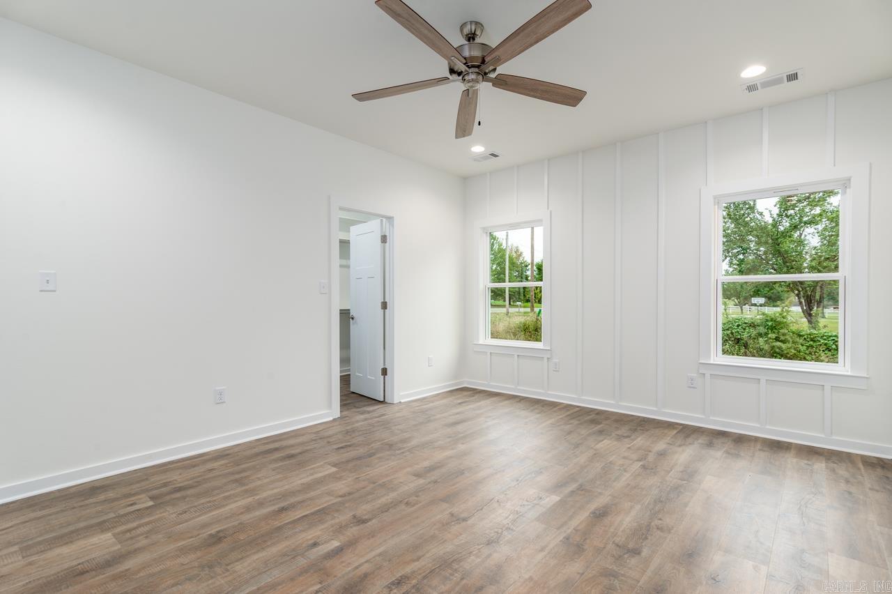 LEWIS COVE - Residential