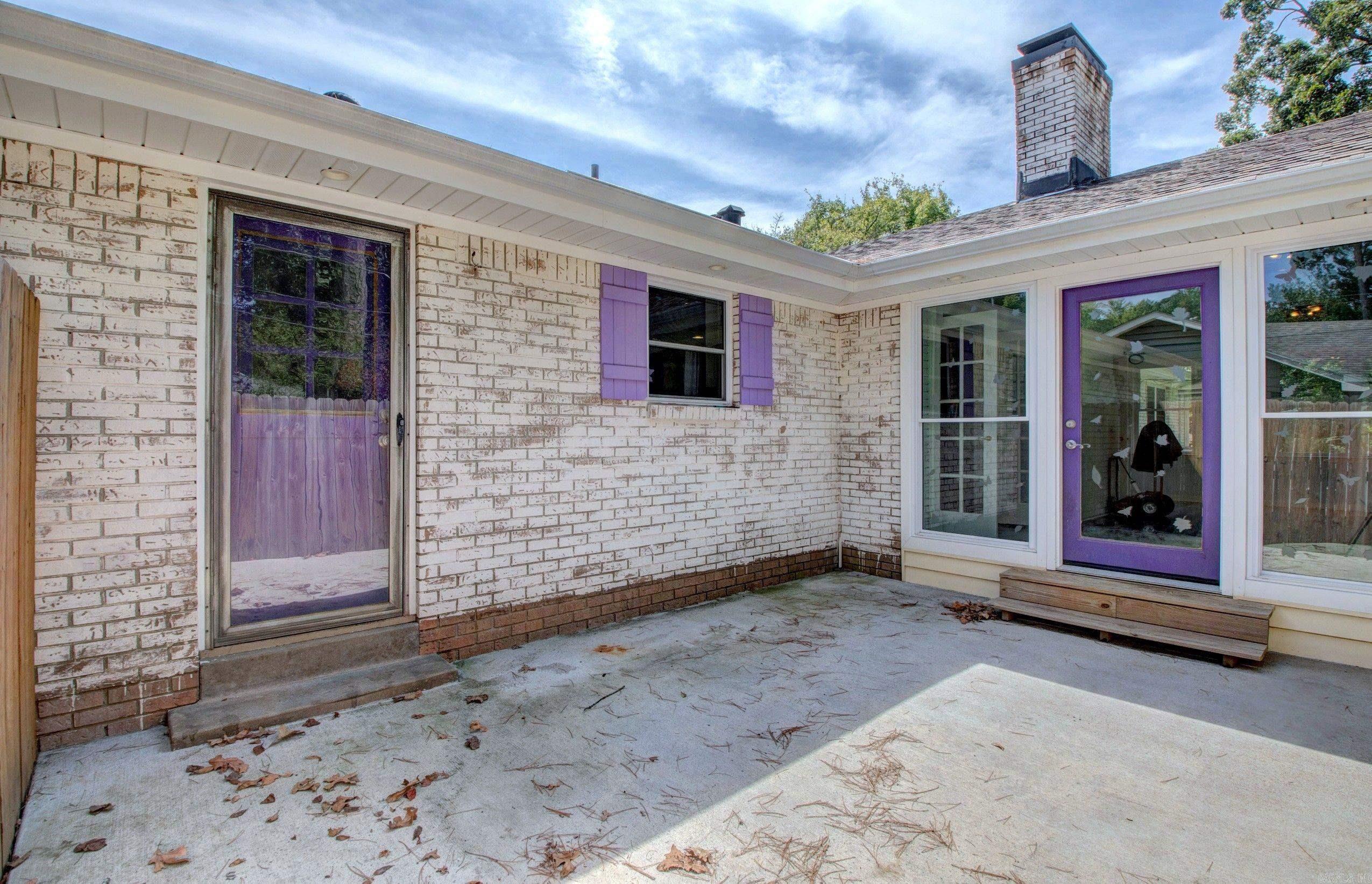 Leawood Meeks Manor - Residential