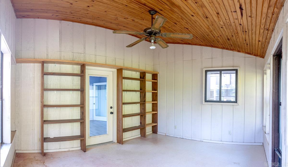 BEUTLER ACRES - Residential