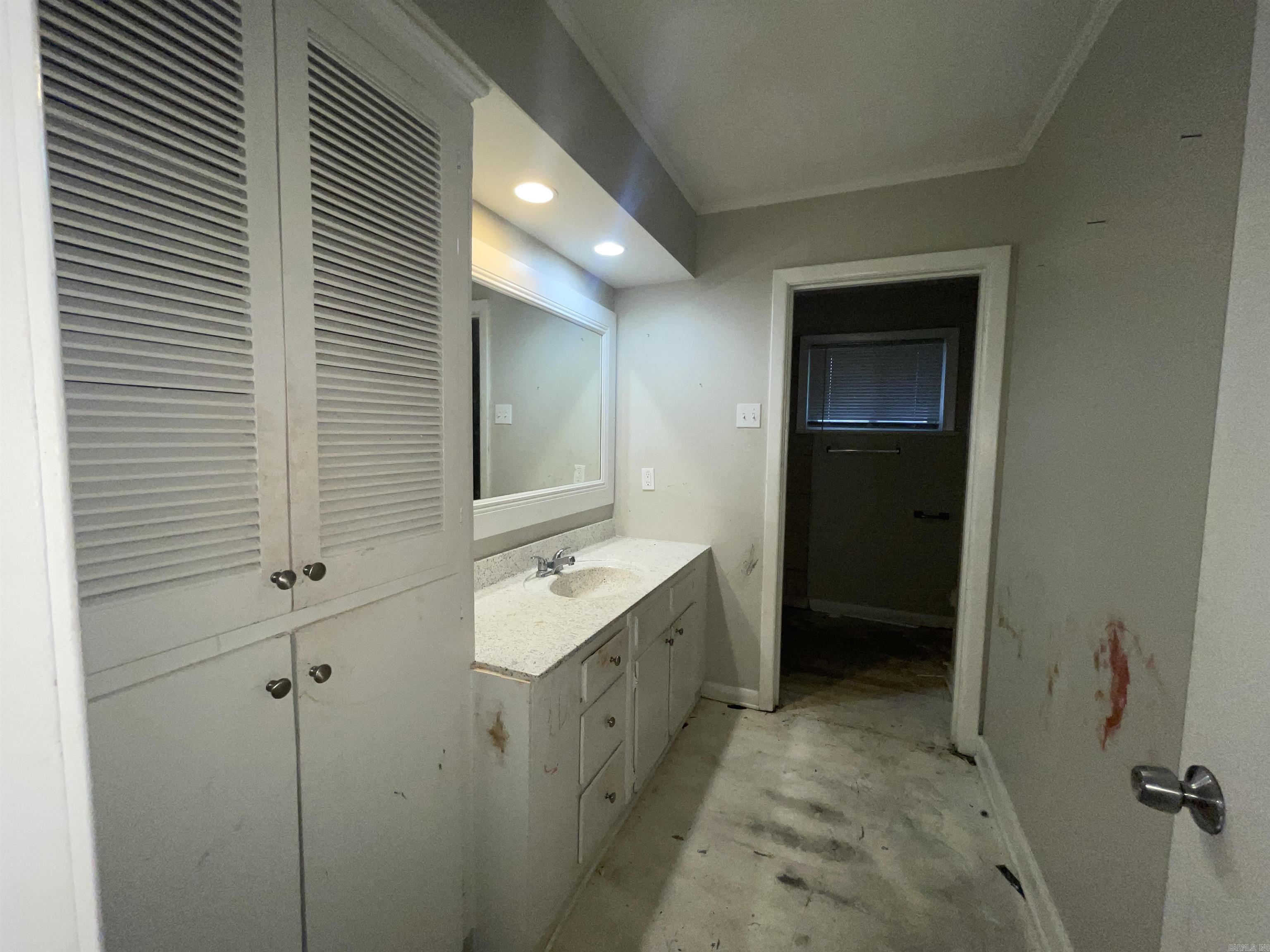 CLOVERDALE - Residential