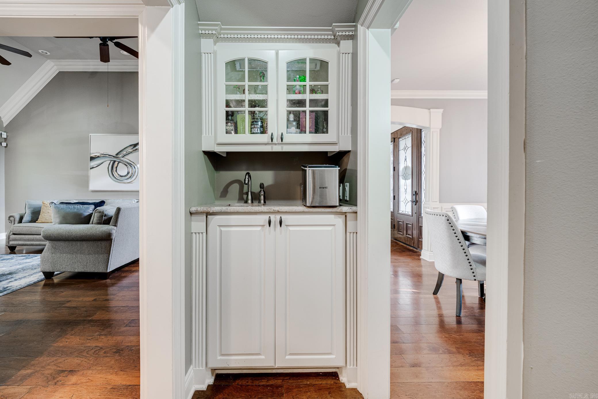 HURRICANE LAKE EST - Residential