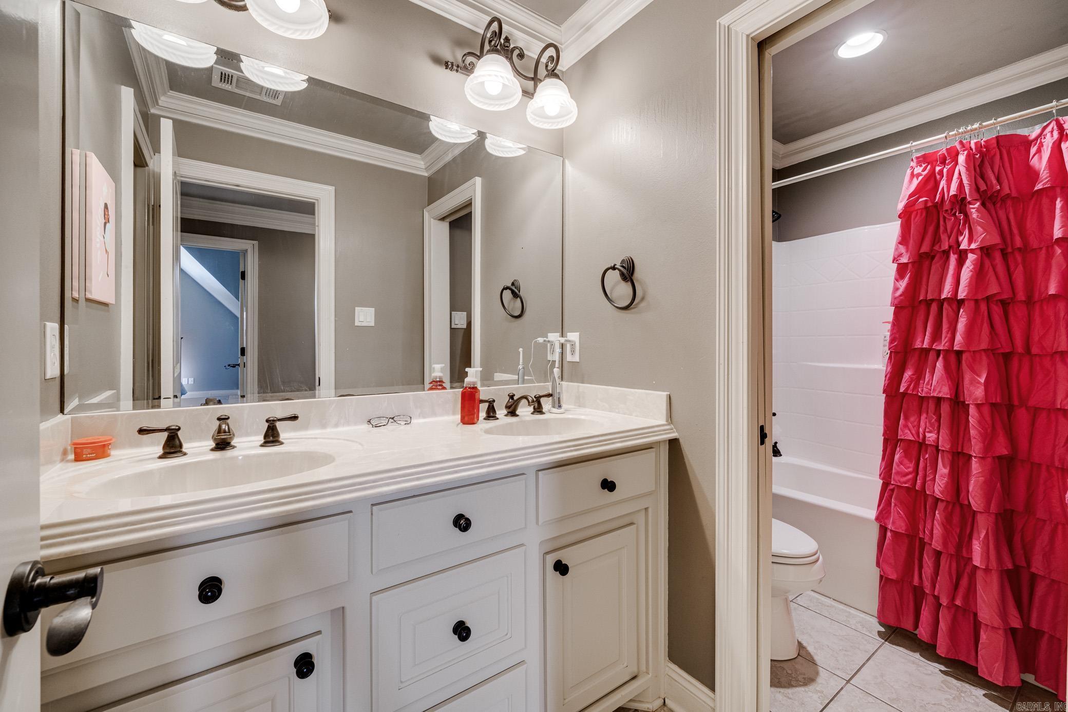 HURRICANE LAKE EST - Residential