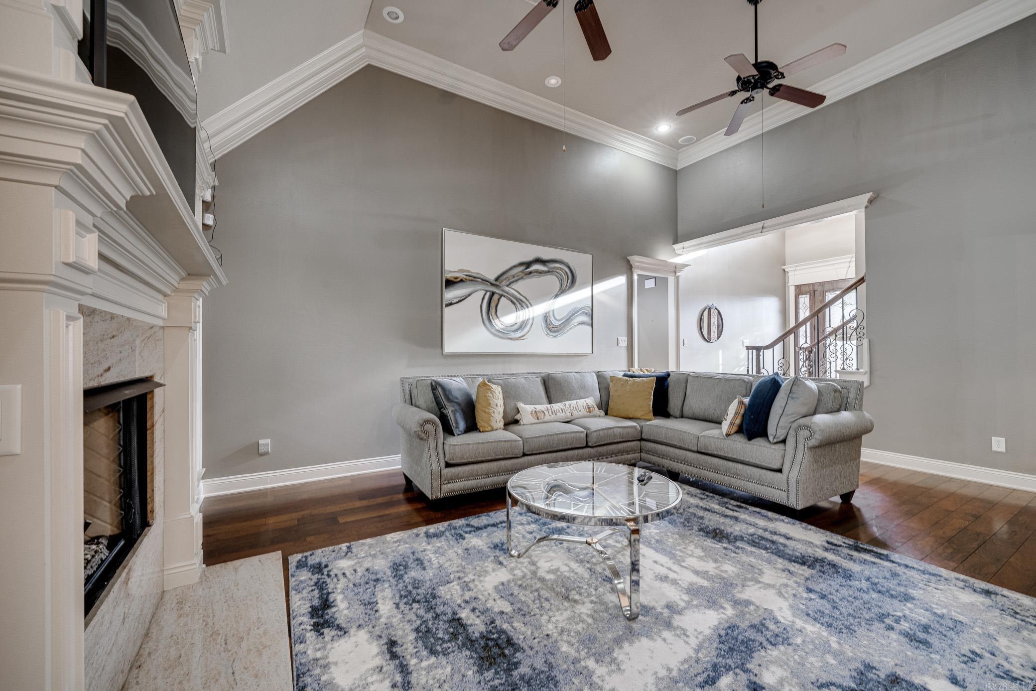 HURRICANE LAKE EST - Residential