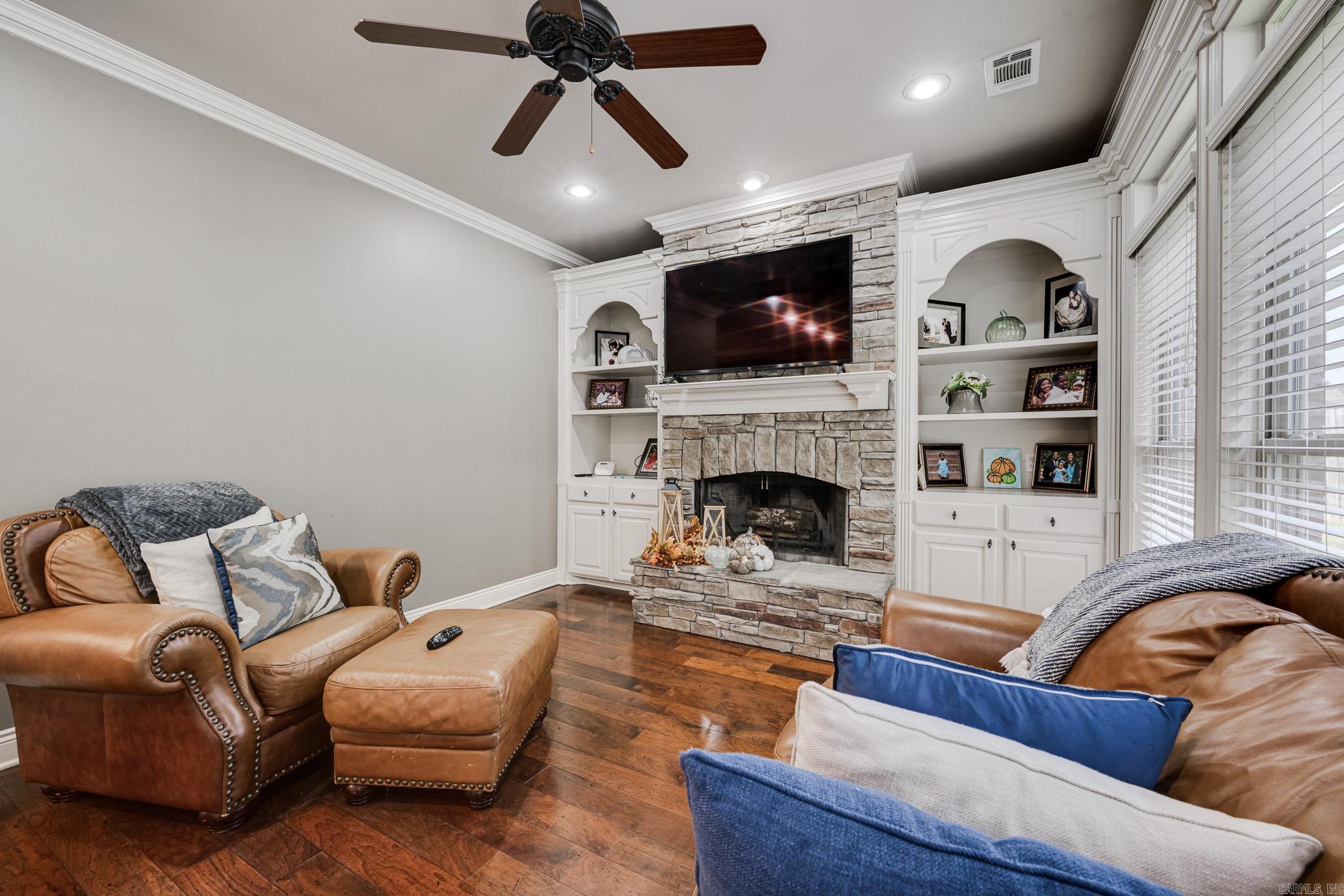 HURRICANE LAKE EST - Residential