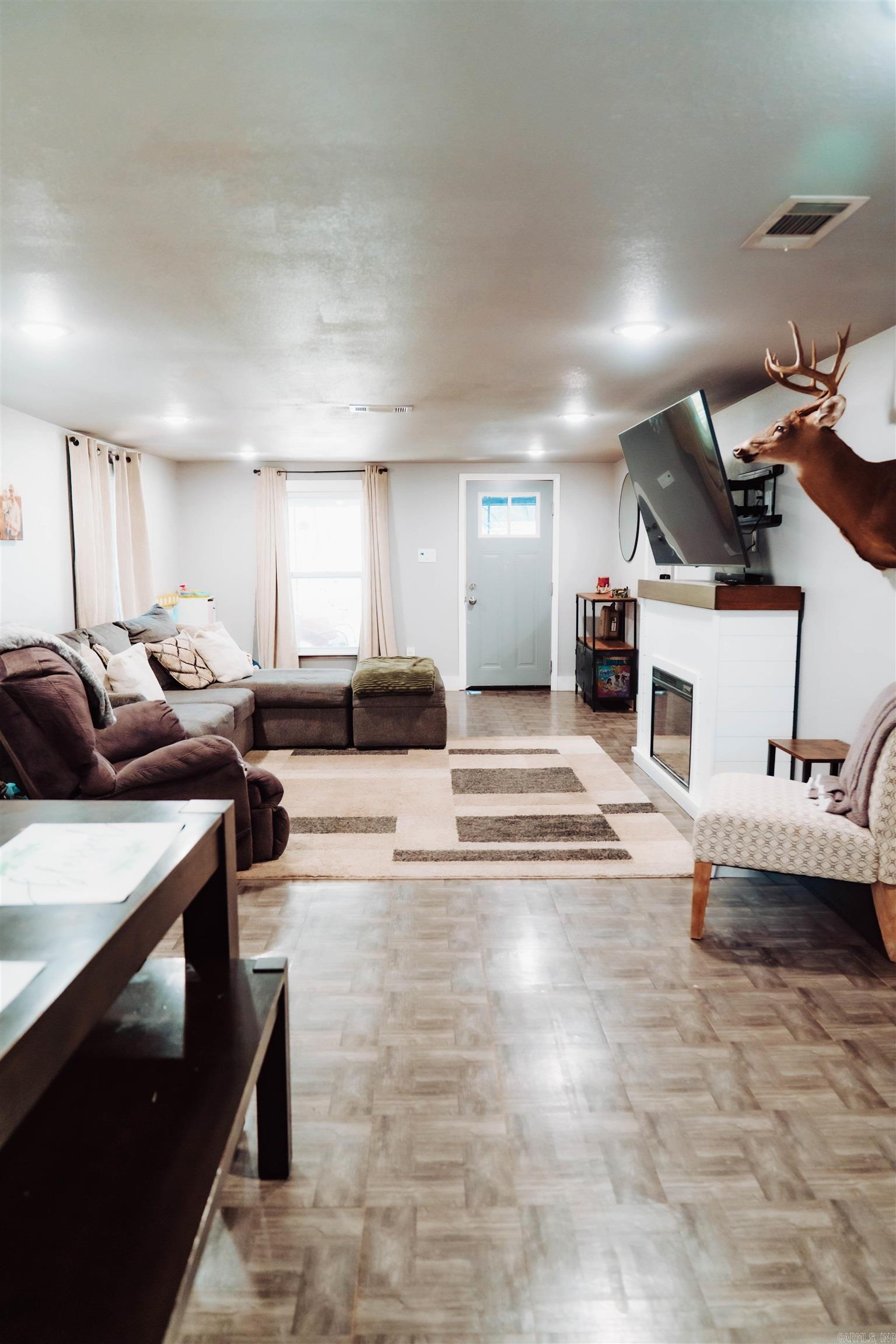 FOREST HEIGHTS - Residential