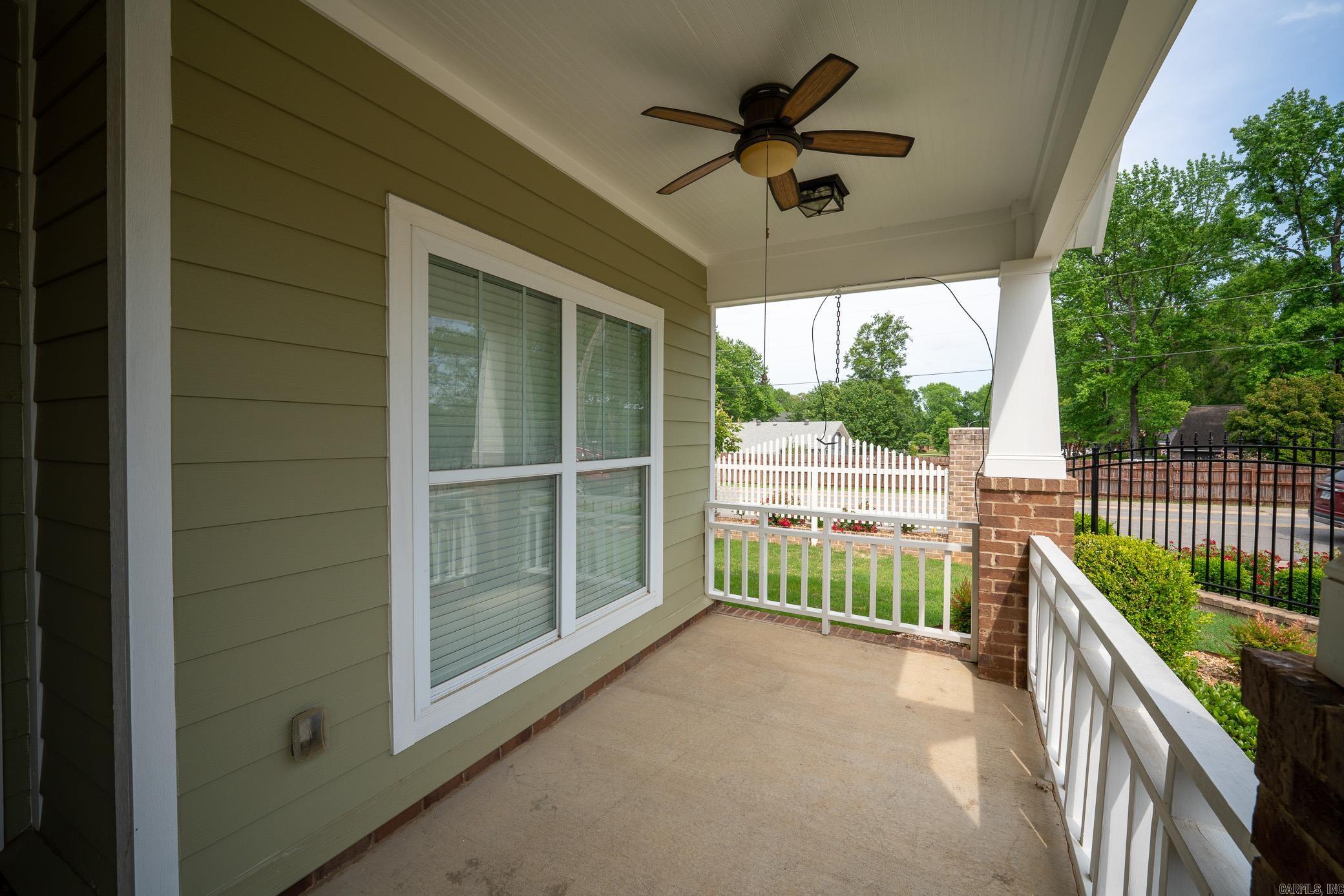 HOMES OF STONEBROOK COVE (THE) - Residential