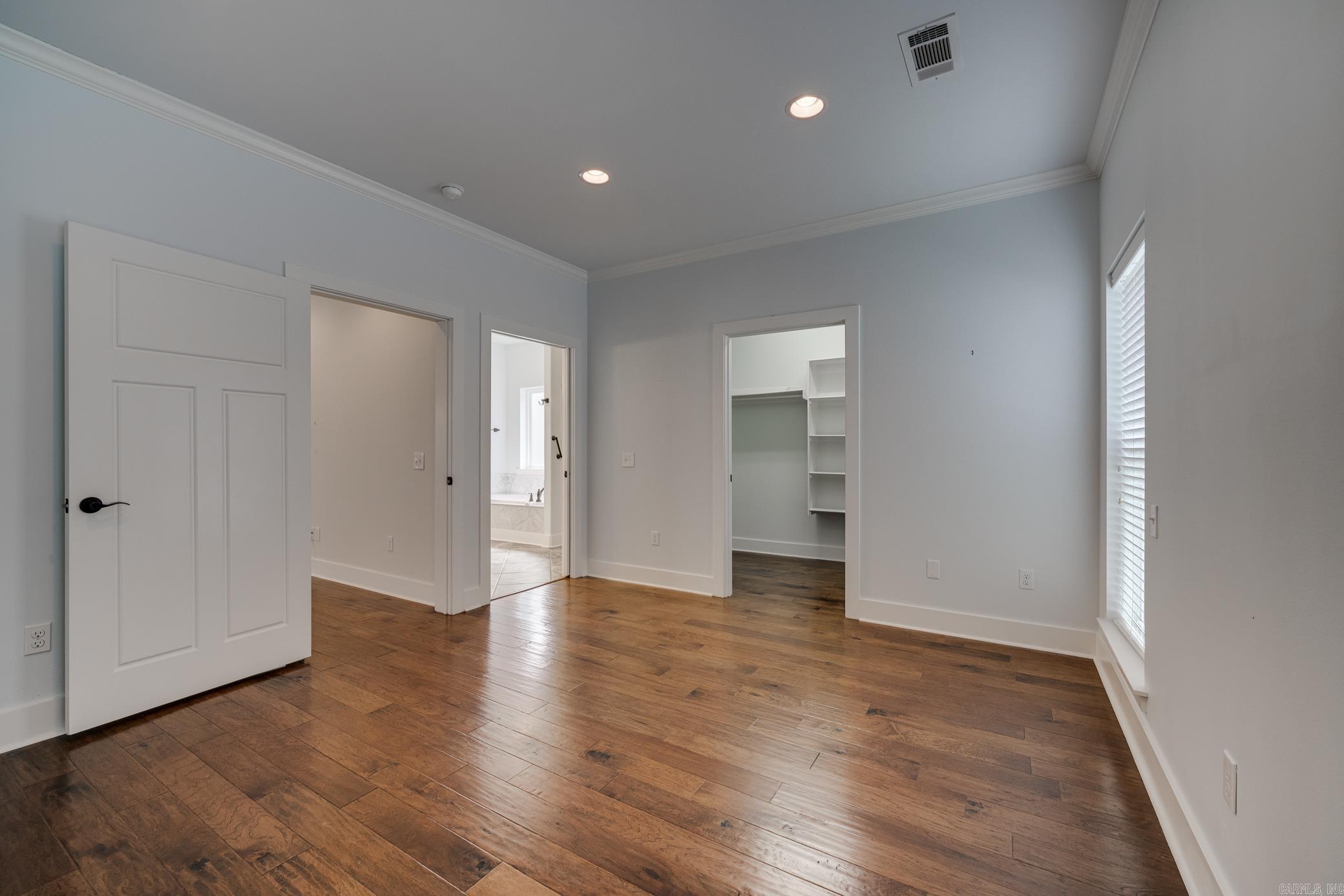HOMES OF STONEBROOK COVE (THE) - Residential