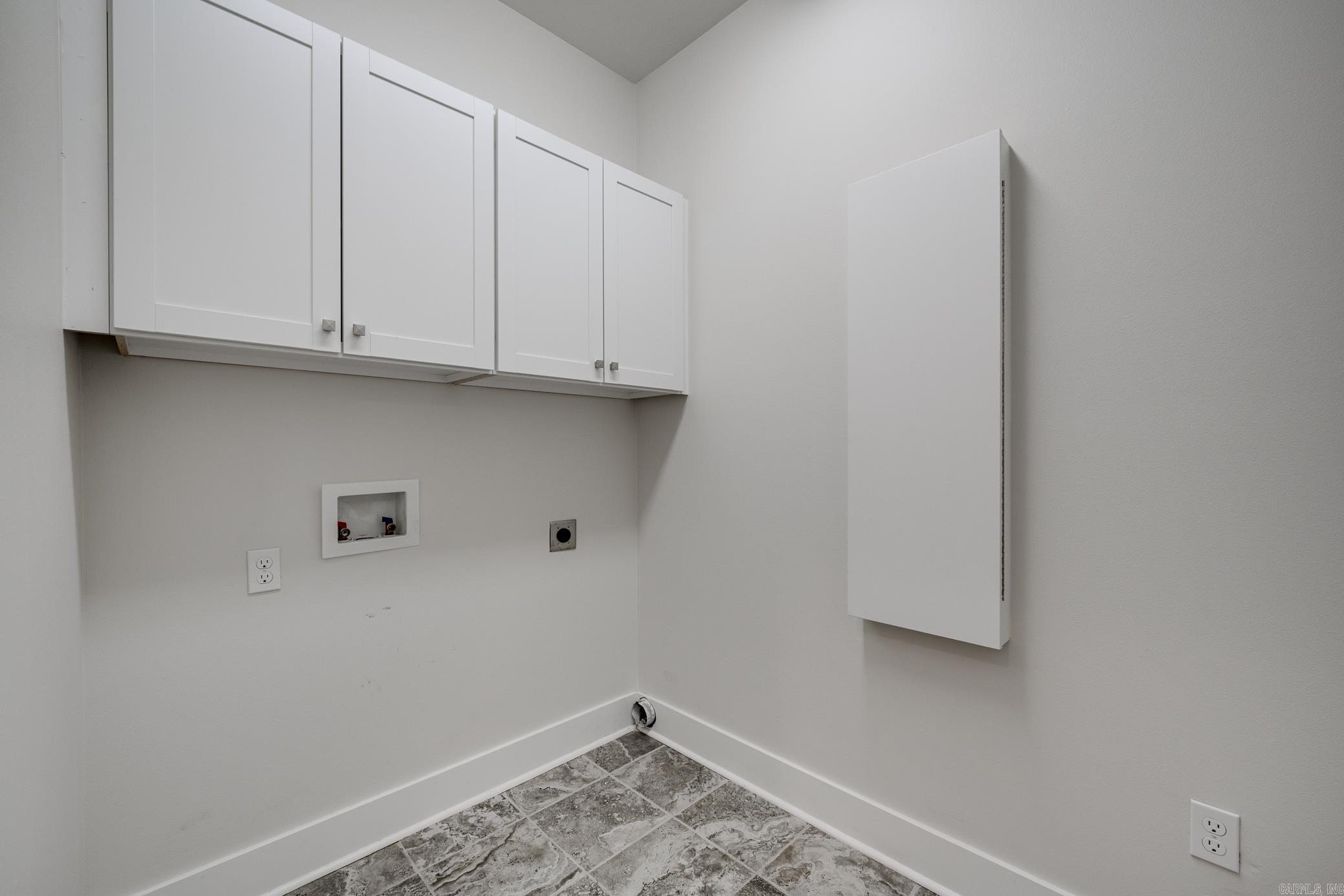 HOMES OF STONEBROOK COVE (THE) - Residential