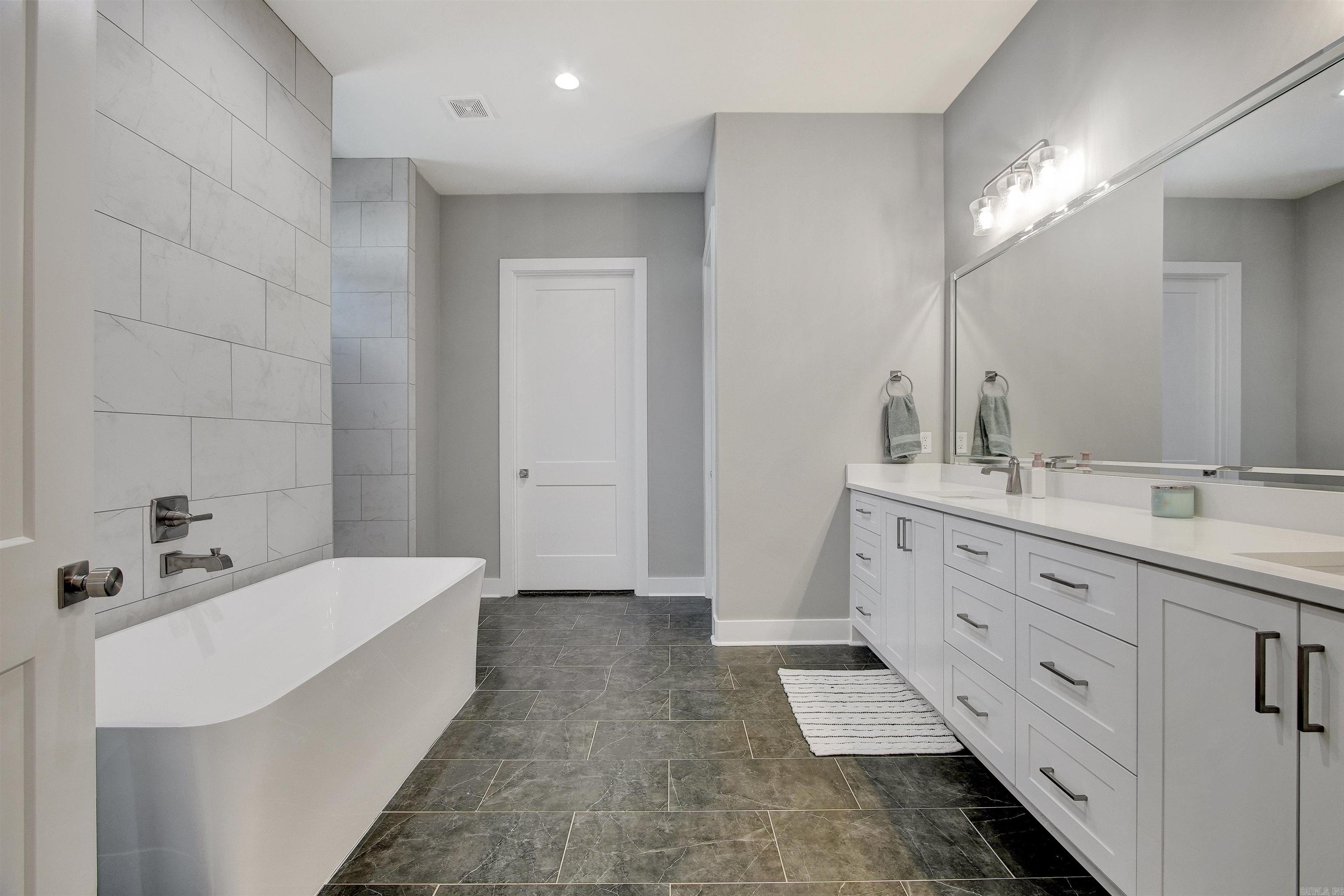 AVILLA PROVINCE - Residential