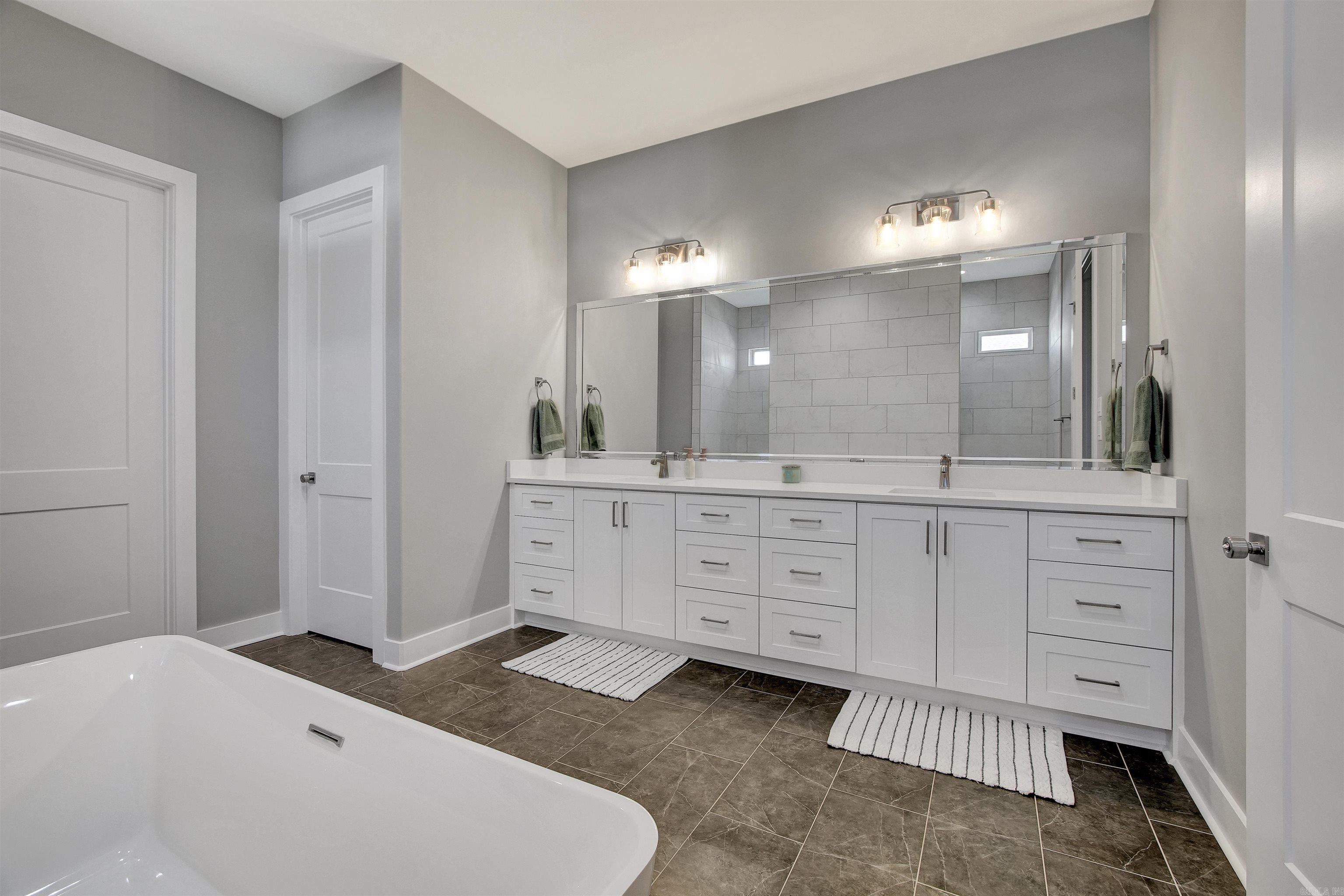 AVILLA PROVINCE - Residential