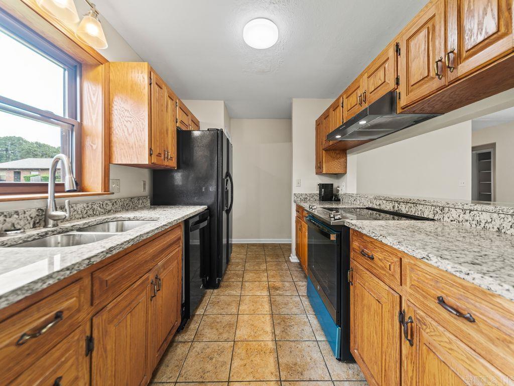 CHARMARY SQUARE HPR - Residential