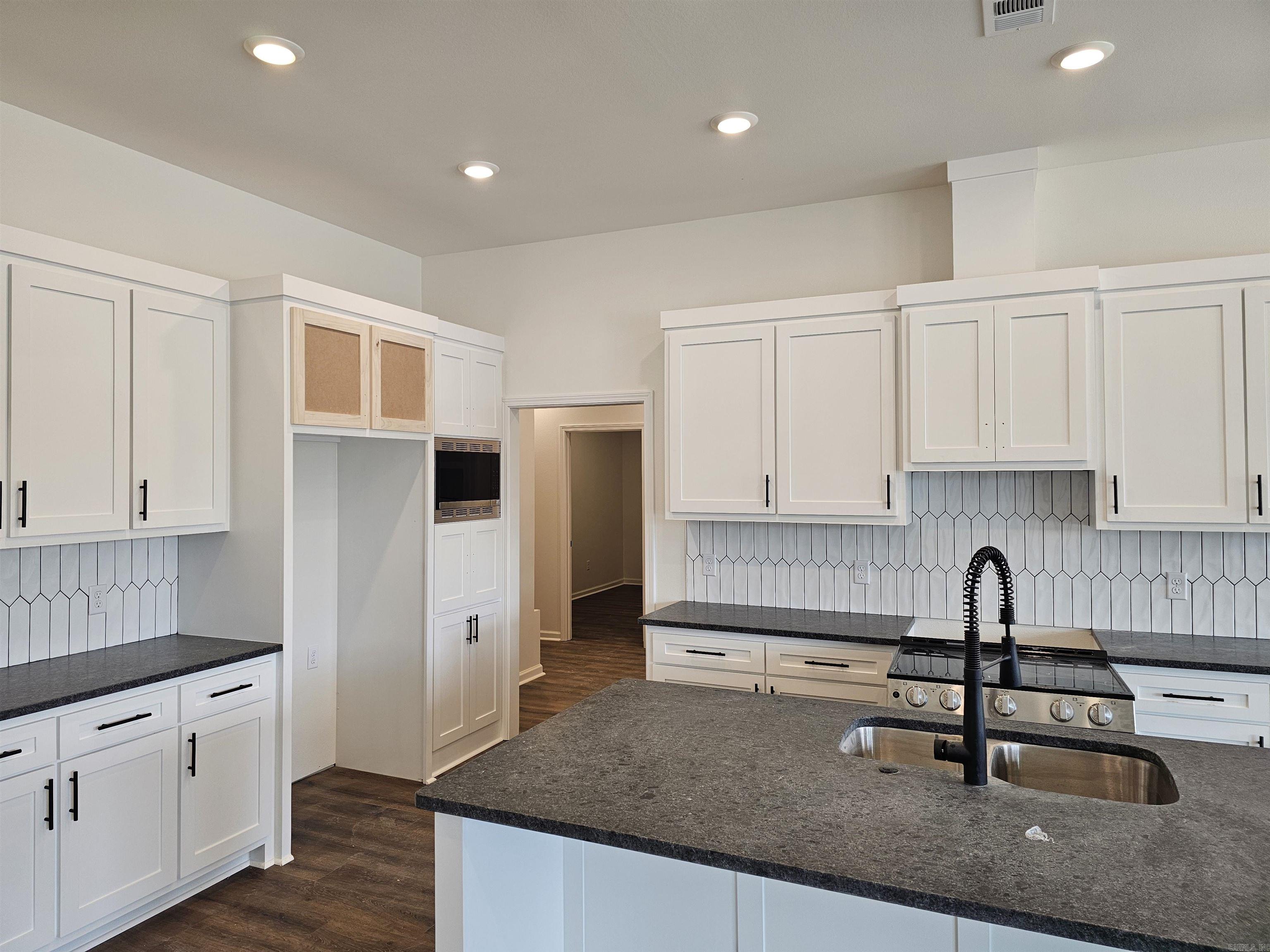 GARDENS AT HOPE VALLEY - Residential