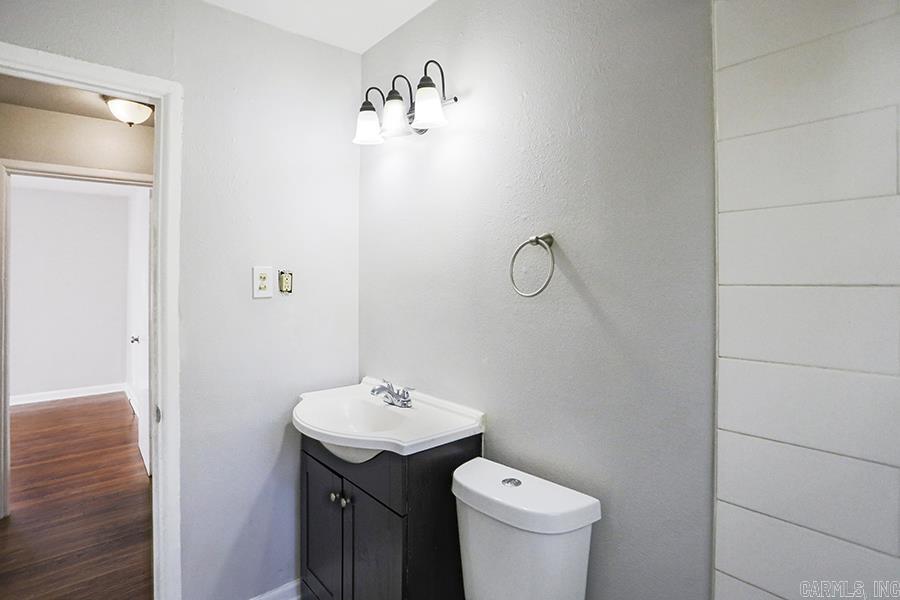 COLLEGE TERRACE - Residential