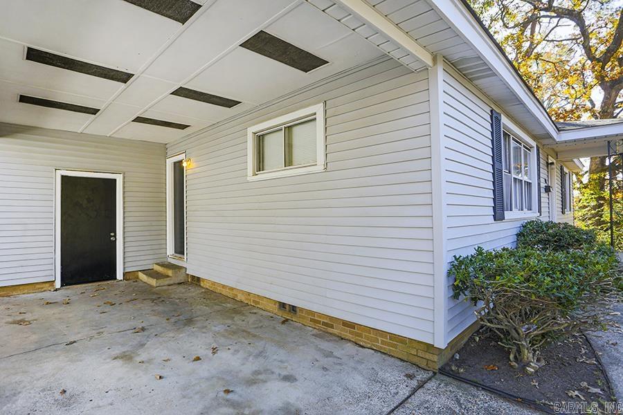 COLLEGE TERRACE - Residential